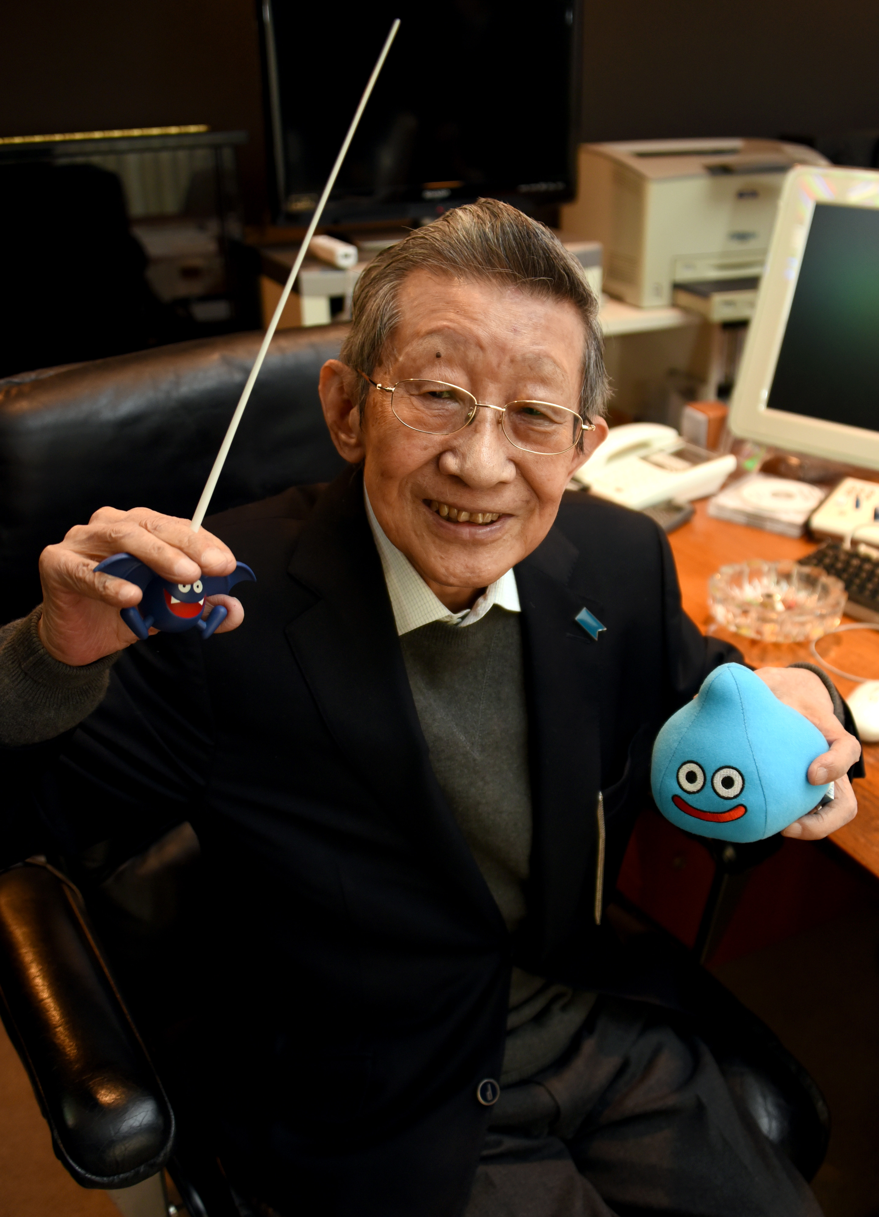ドラクエ音楽の巨匠　すぎやまこういち先生　直筆サイン色紙 ドラクエ音楽の巨匠 すぎやまこういち先生 直筆サイン色紙