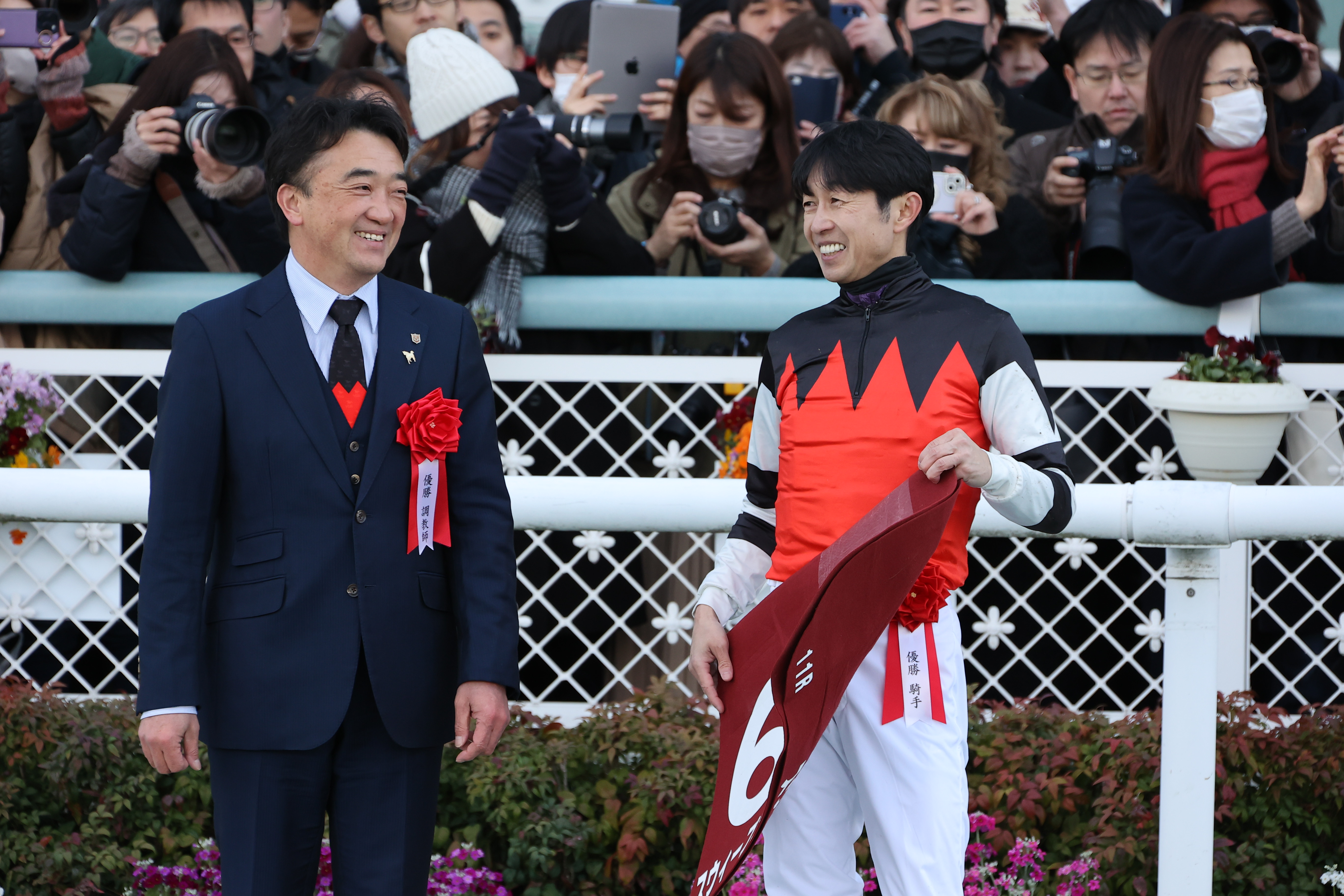 チューリップ賞】スウィープフィートが大外一気で桜花賞の切符ゲット