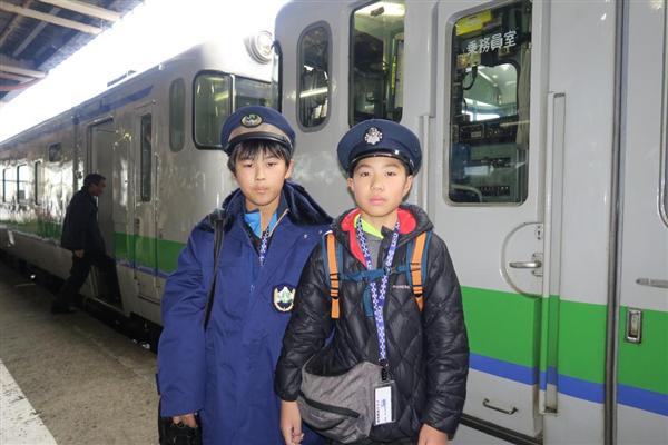 JR留萌－増毛廃止…鉄道ファンだけじゃない！地元住民も久々乗車