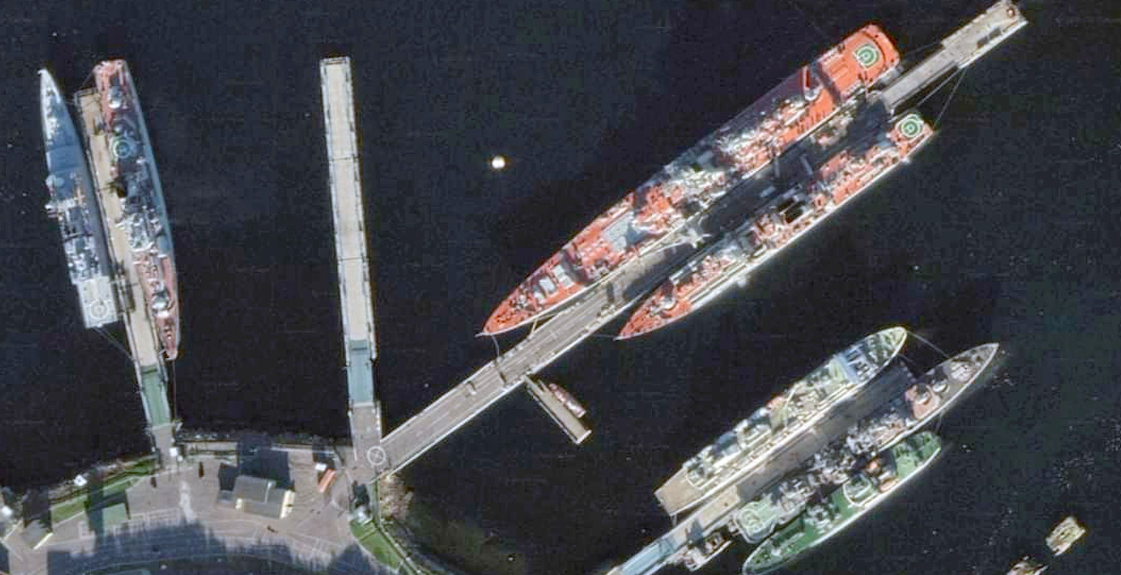 ロシア軍事施設、衛星地図の画像が鮮明に？ グーグルは否定 - 産経ニュース