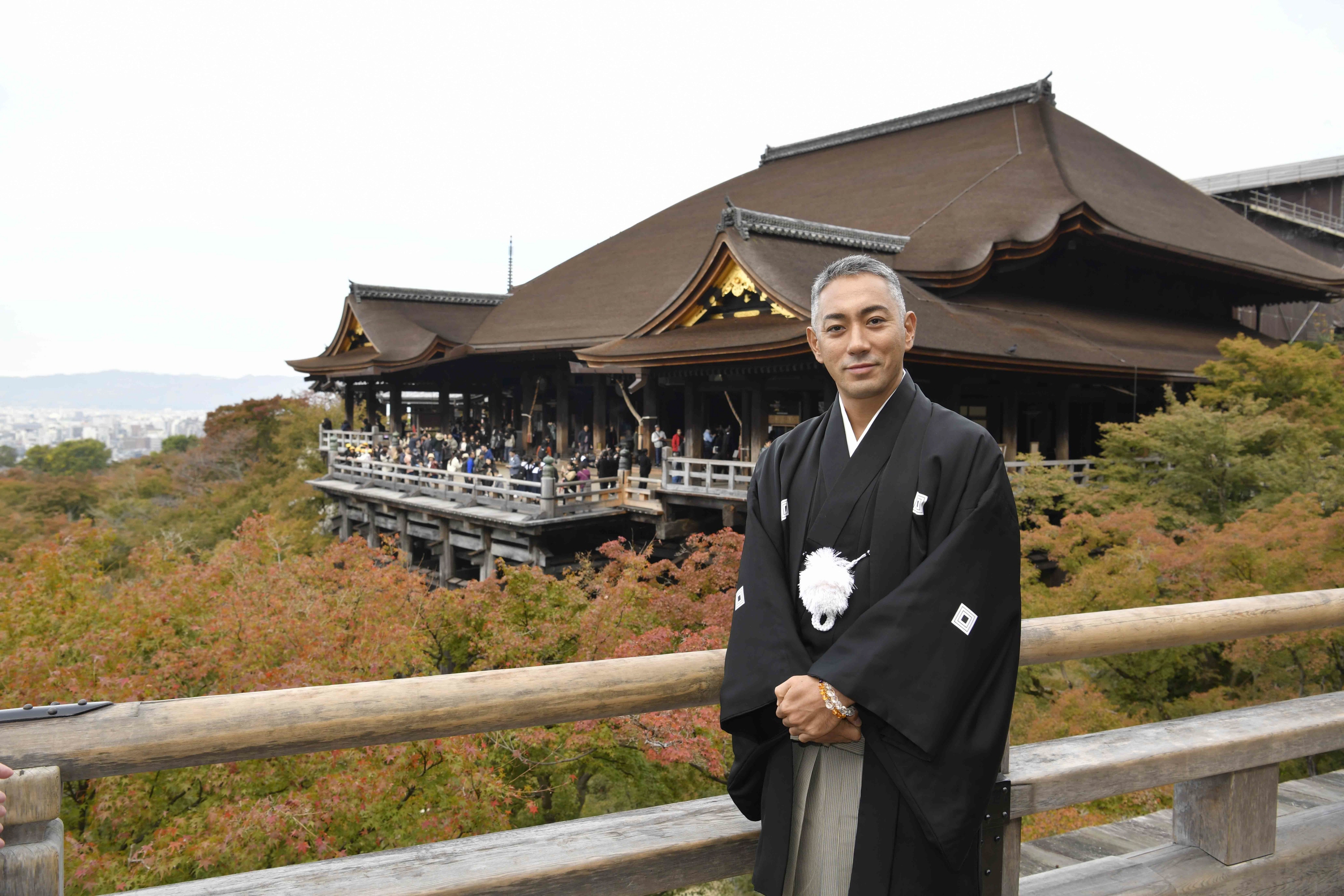 １２月１０日市川團十郎白猿襲名披露貸切公演 京都・南座貸切