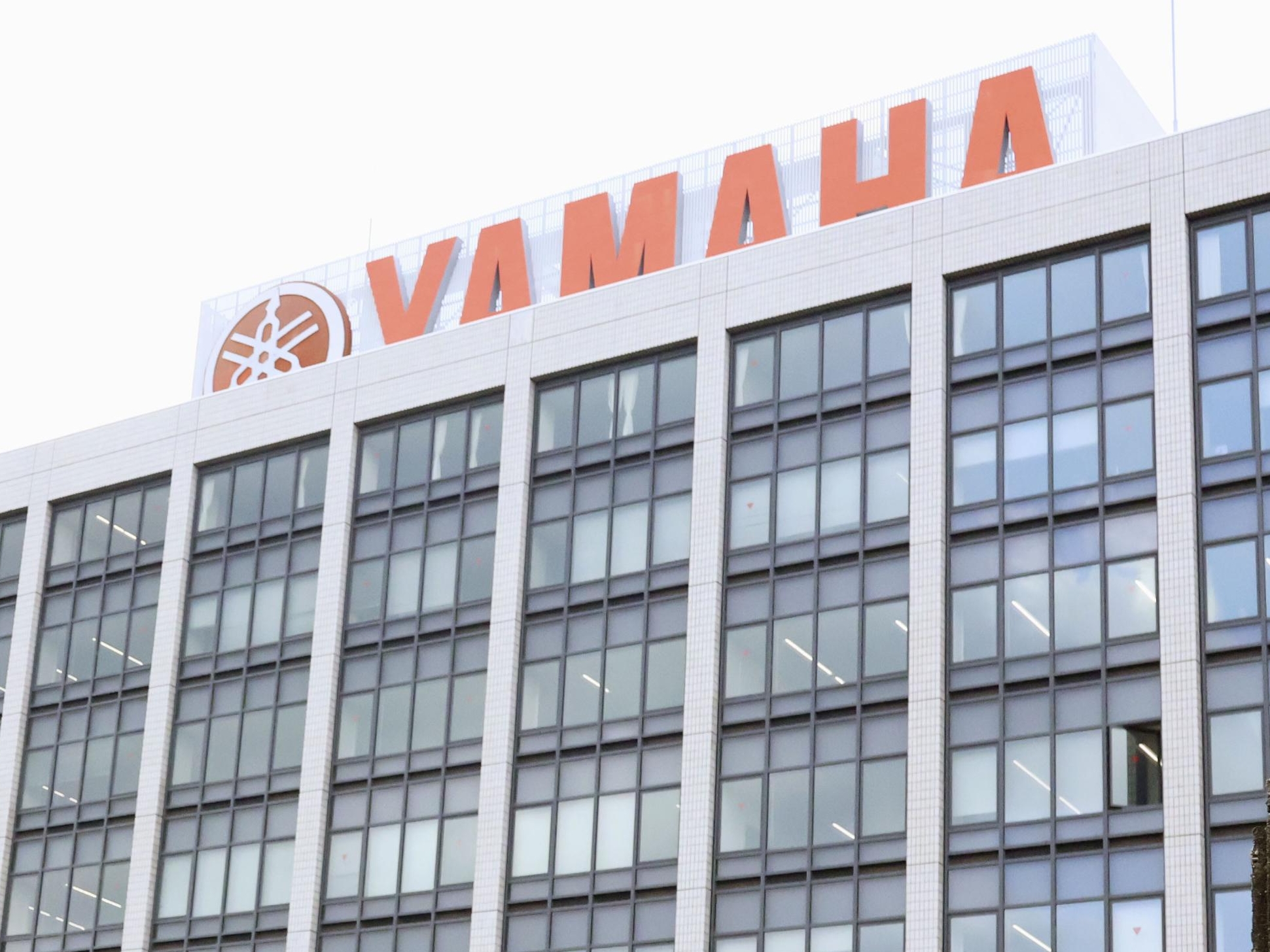 ヤマハ発動機、一転5割超の減益予想 米関税影響で2025年12月期業績を