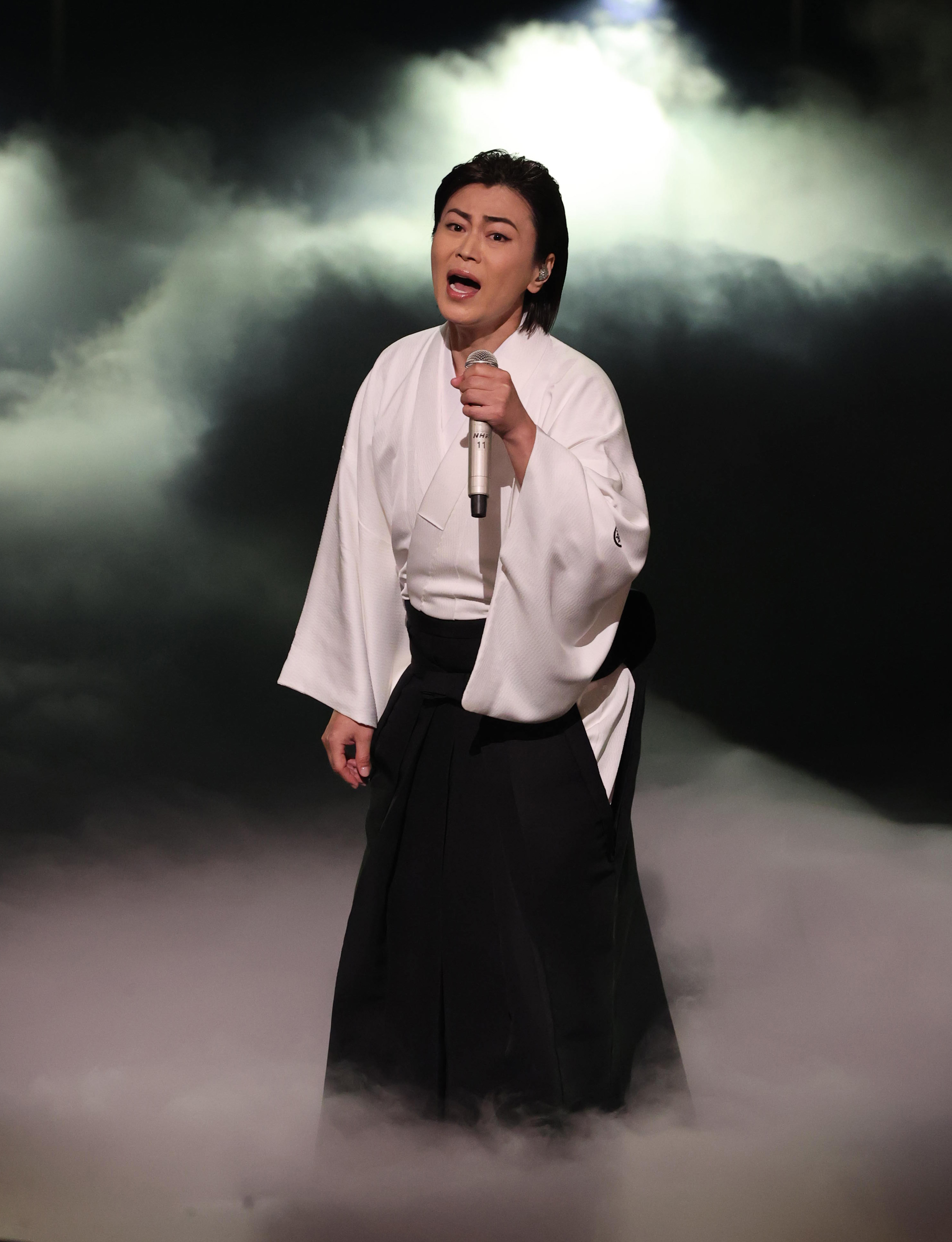 紅白速報⑩「戻りました！」氷川きよしさん Mrs. GREEN APPLEはSP版で