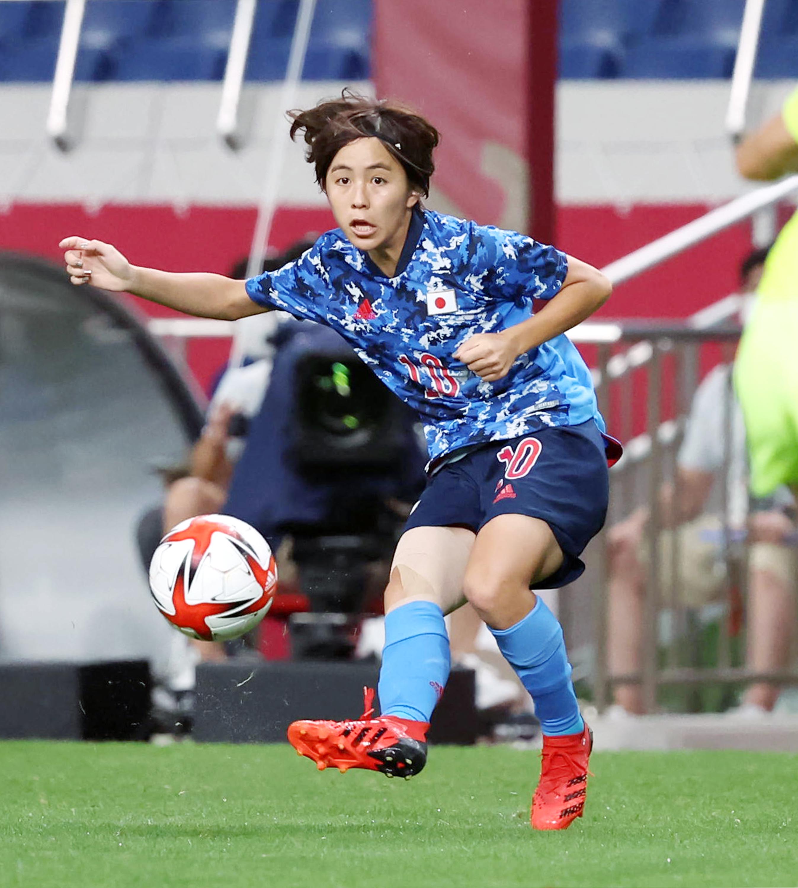 女子W杯メンバー落選の岩渕真奈が胸中明かす「みんなに気持ちを託せ
