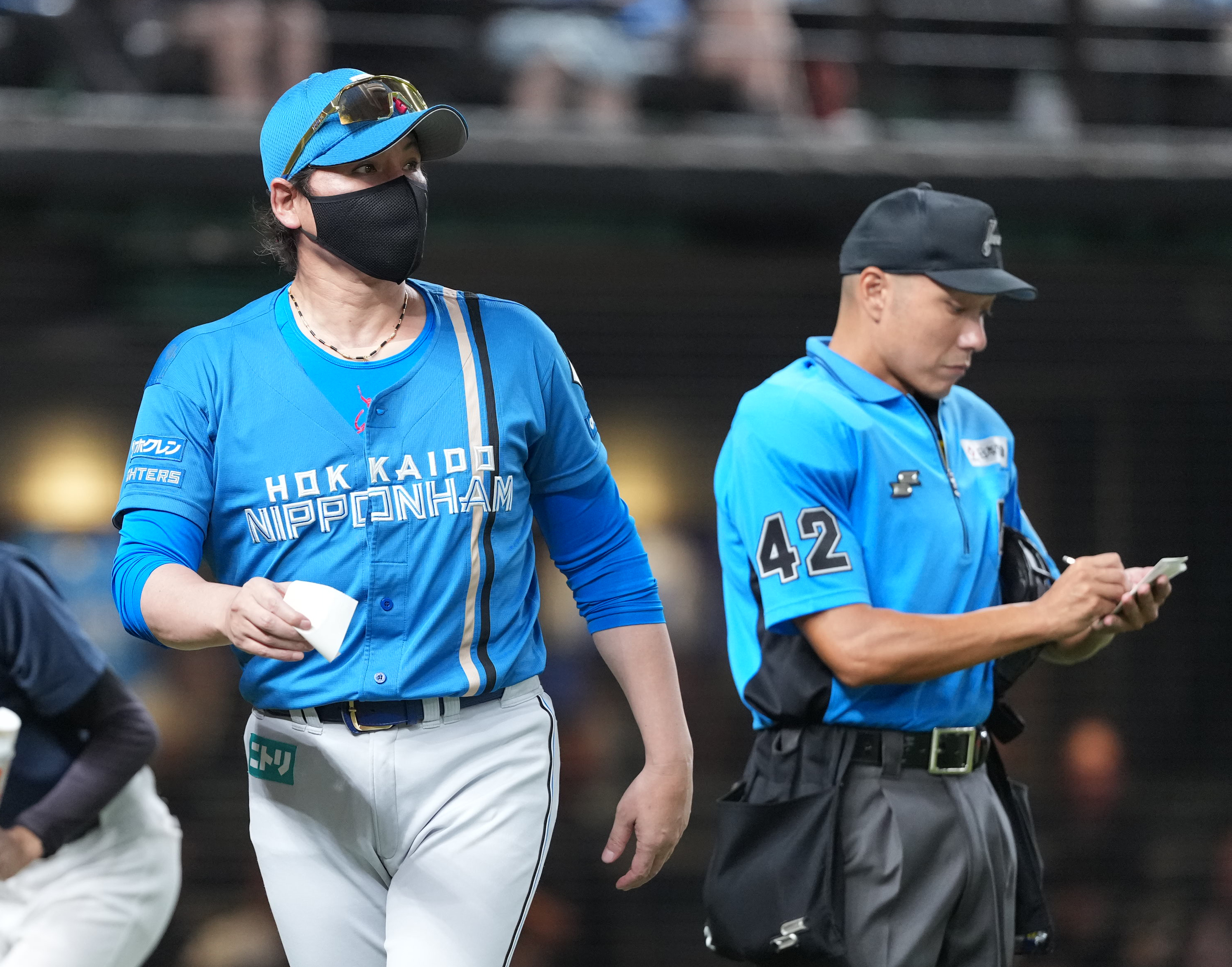 山崎福也 セット 18 スポーツ＆アウトドア 山崎福也 ガチャキング 日 ハム