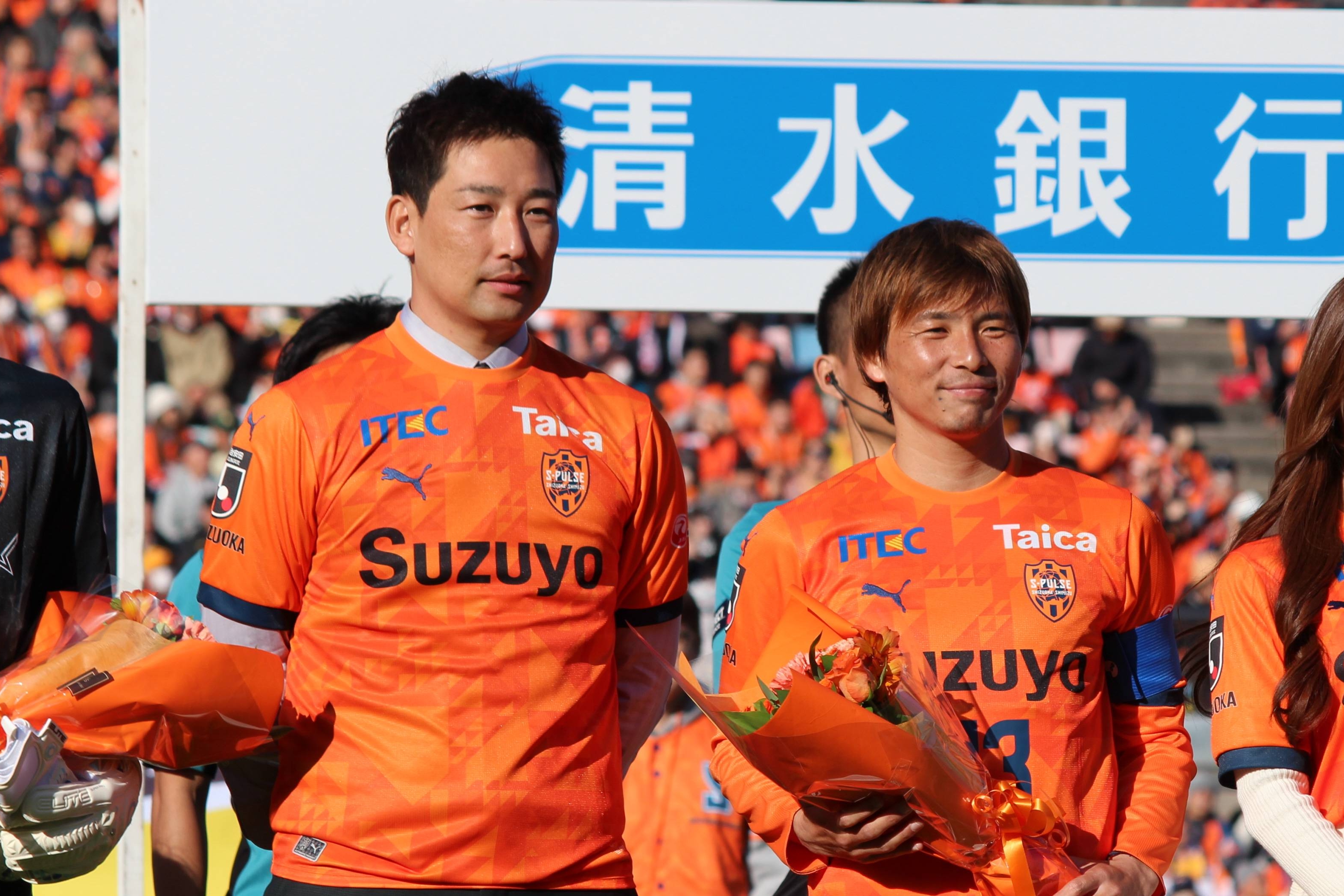 阪神タイガース 岩崎優選手 実使用 シャツ 阪神タイガース 岩崎優選手