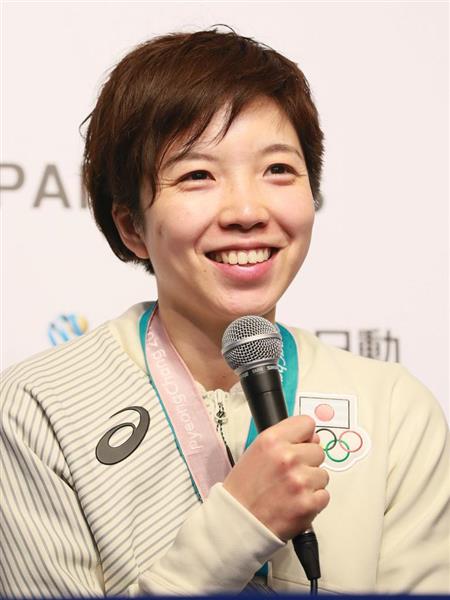 平昌五輪 金メダルの小平奈緒 一夜明け また新しい景色を見に行きたい 世界新を目指し現役続行を明言 1 2ページ 産経ニュース