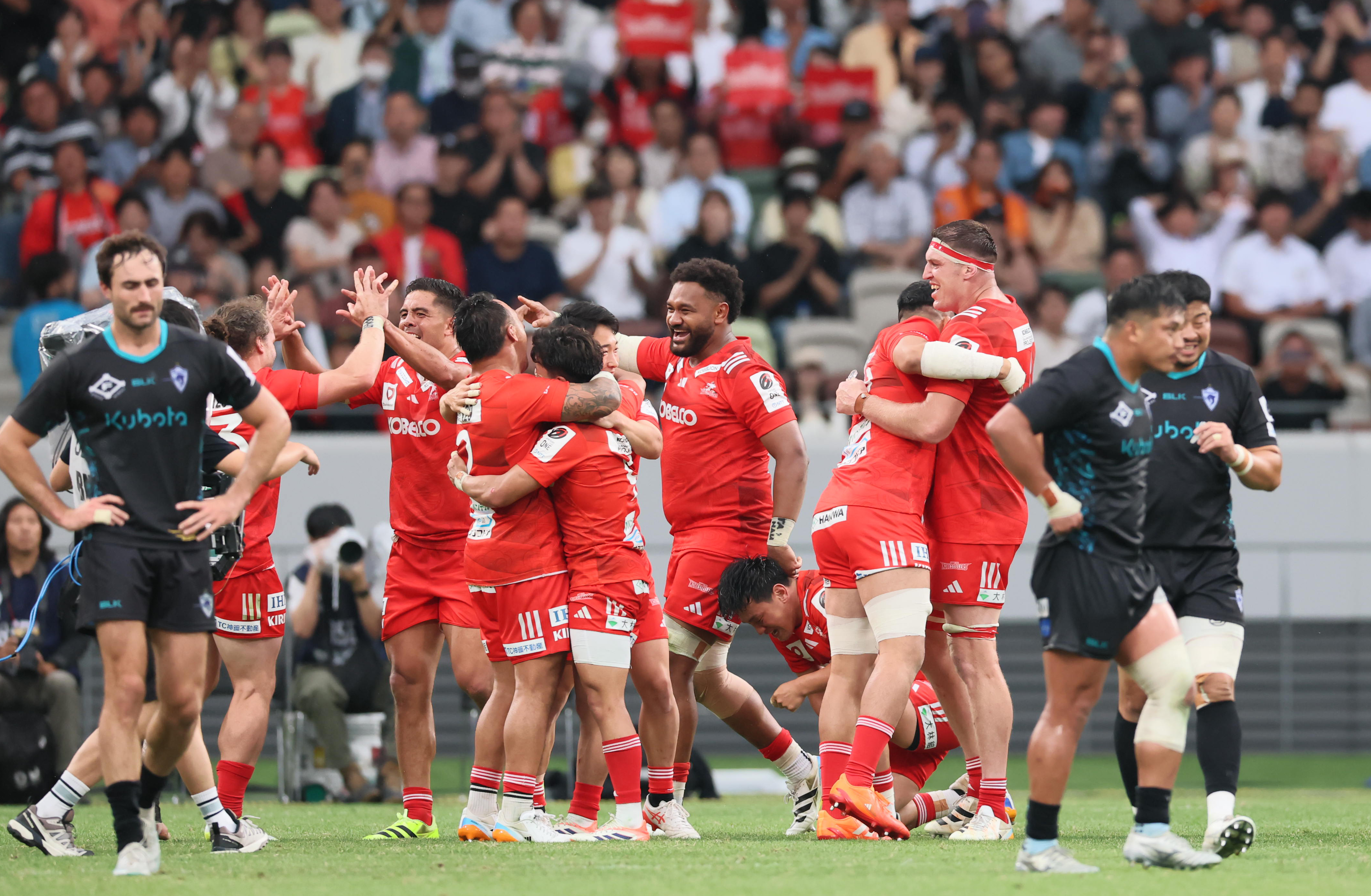 神戸が東京ベイ破りラグビーリーグワン初優勝 後半に李承信がPG重ね