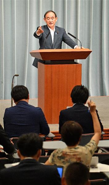 安倍政権考 官房長官の記者会見が荒れている 東京新聞社会部の記者が繰り出す野党議員のような質問で 1 3ページ 産経ニュース