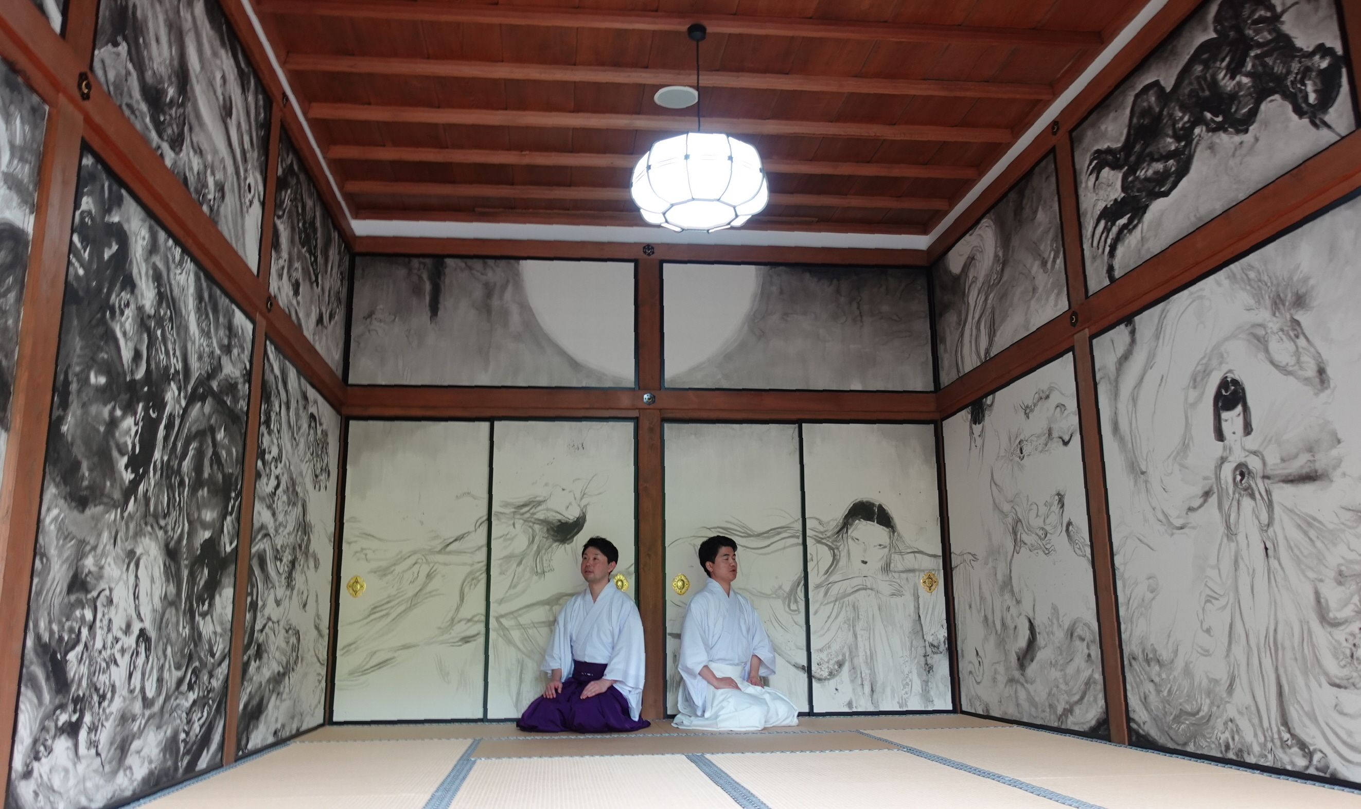 天野喜孝氏　画集 限定 特装版 INARI 伏見稲荷大社　ファイナルファンタジー ゲーム「FFシリーズ」デザインの天野喜孝さんが手がけたふすま絵、伏見