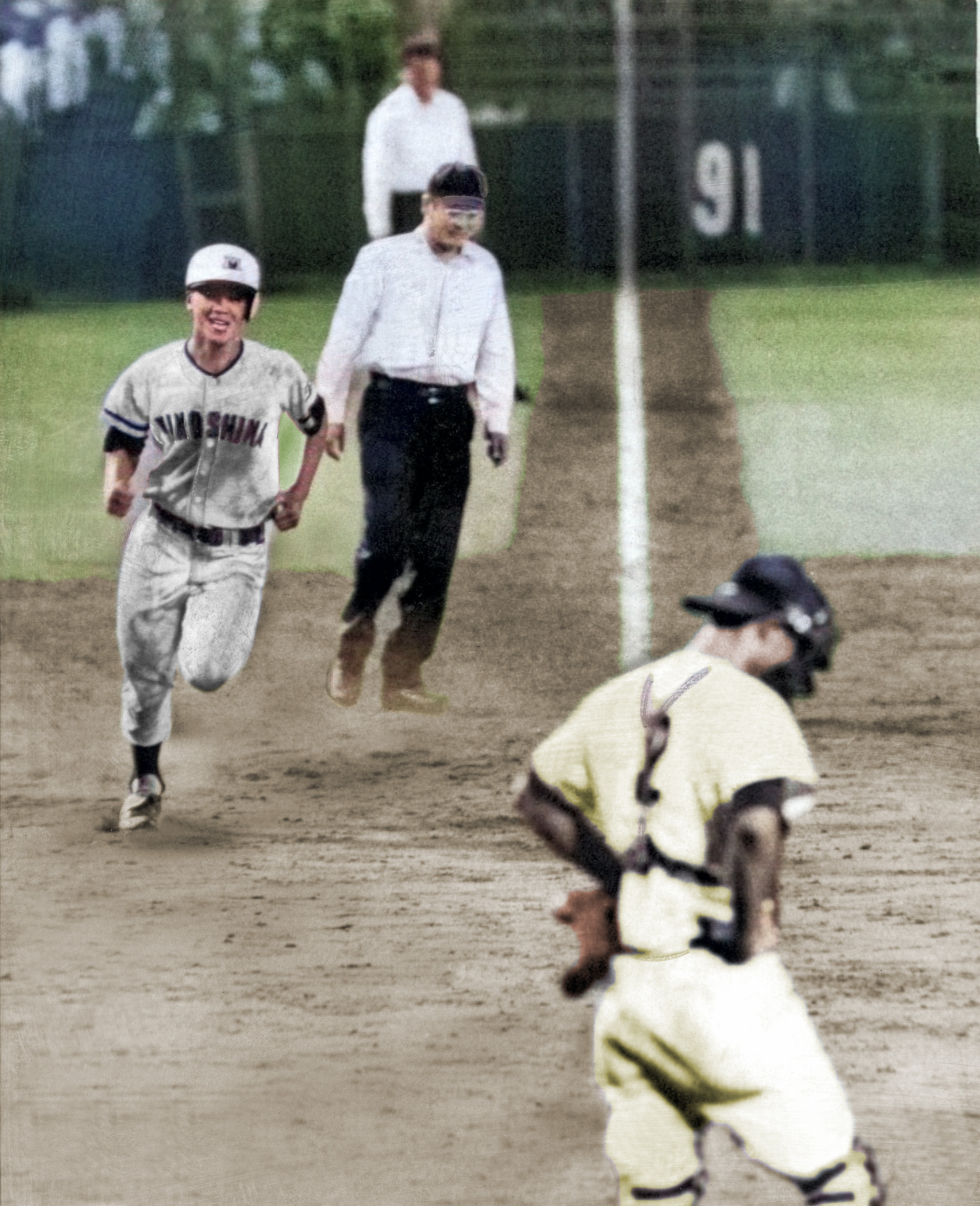 カラー写真で甦る】試合終了のはずが…延長十六回、落球のち奇跡の同点