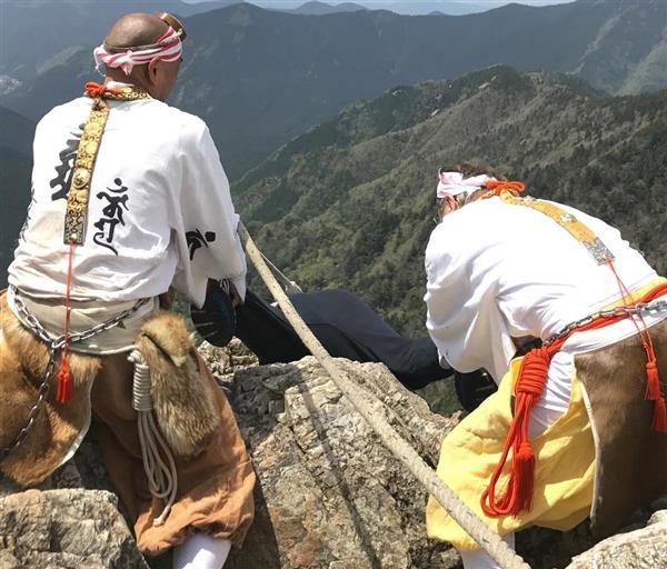 関西の議論】まさに死の疑似体験、大峰山・入峰修行…荒行で知る「現代社会を生き抜くヒント」（1/4ページ） - 産経ニュース