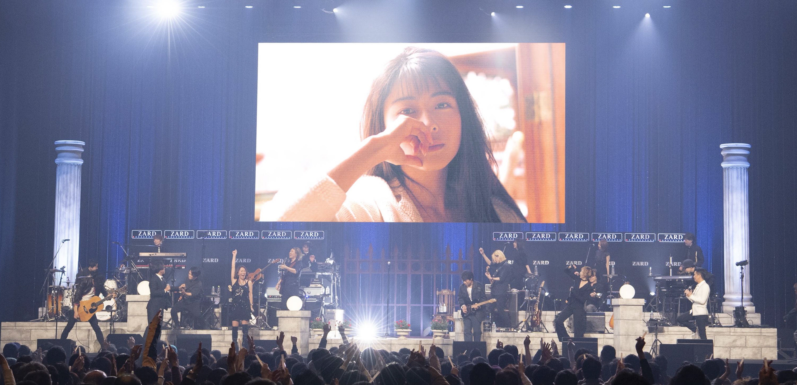 ZARDの30周年ライブで大黒摩季らが在りし日の坂井泉水さんと