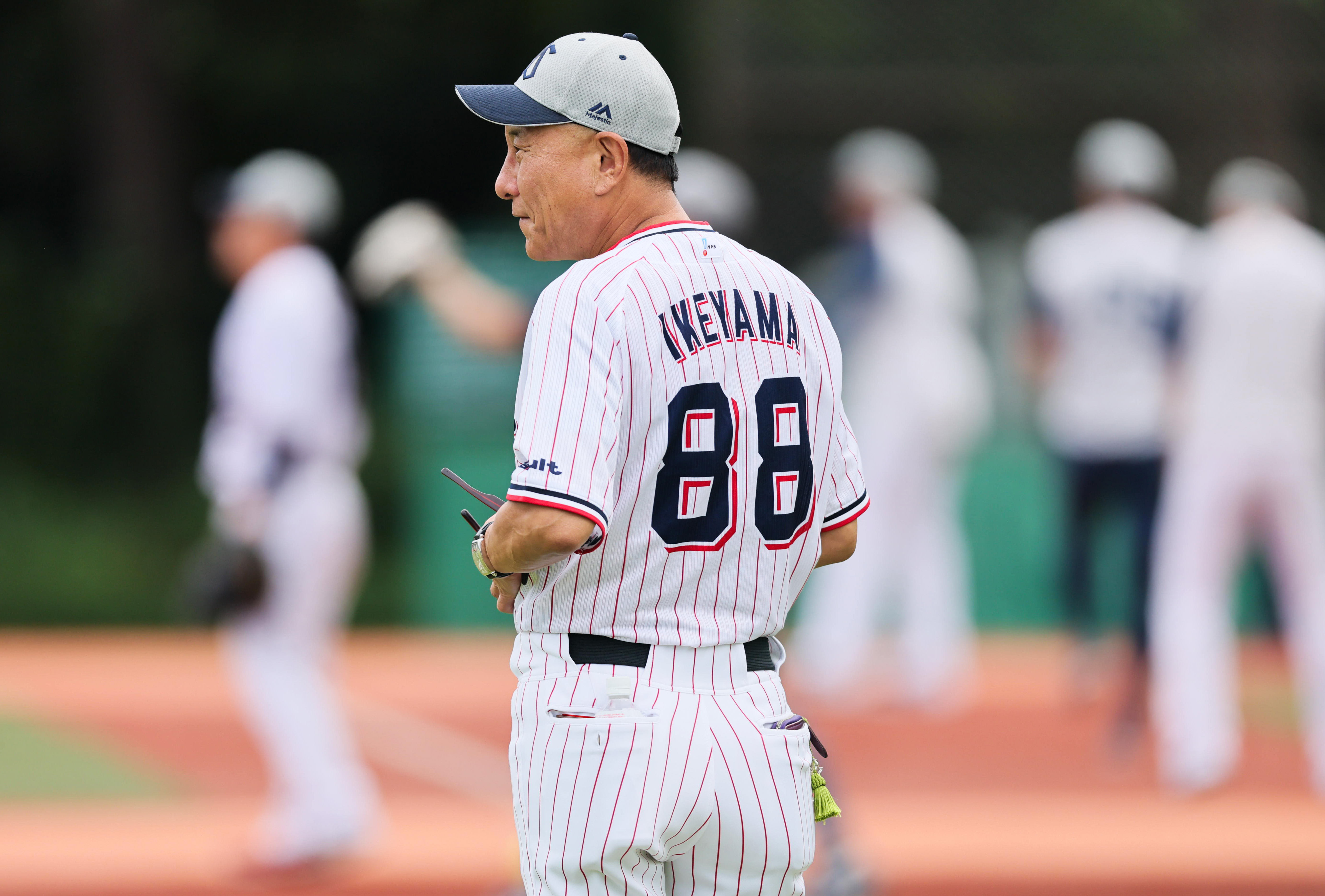 ヤクルト・池山隆寛監督「勝ちパターンは作らない」 守護神候補は