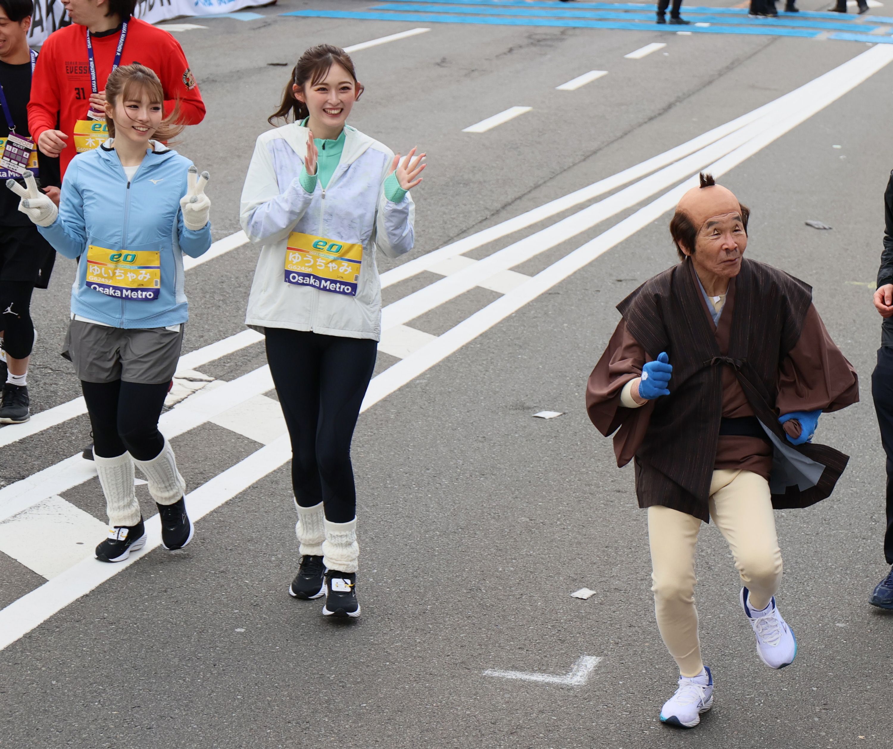 間寛平は〝寛平爺さん〟の姿でボケまくり「沿道が盛り上がるから
