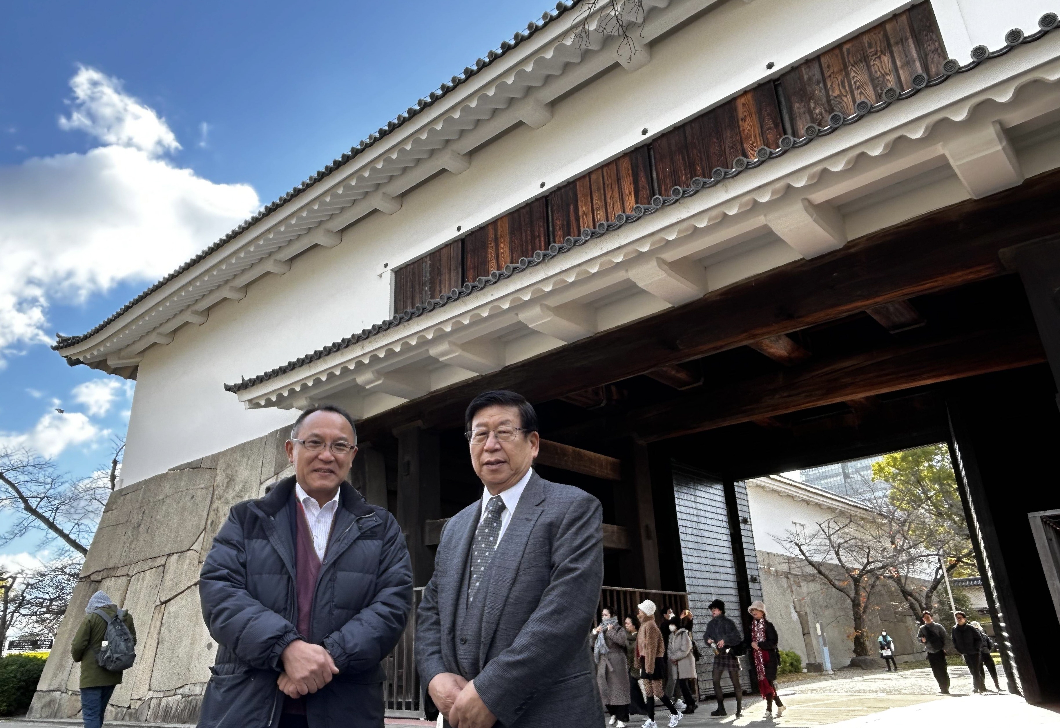 近藤勇、土方歳三が集結した大坂城、1868年ふがいなく炎上 徳川時代