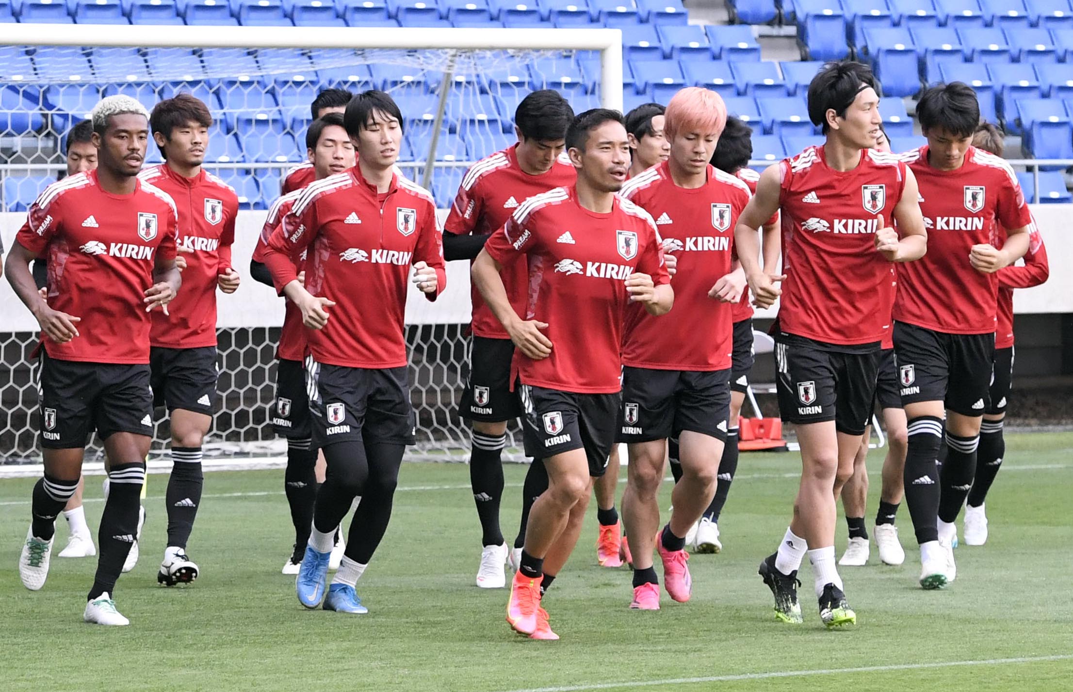 サッカー日本代表 １５日キルギス戦 アグレッシブに 産経ニュース