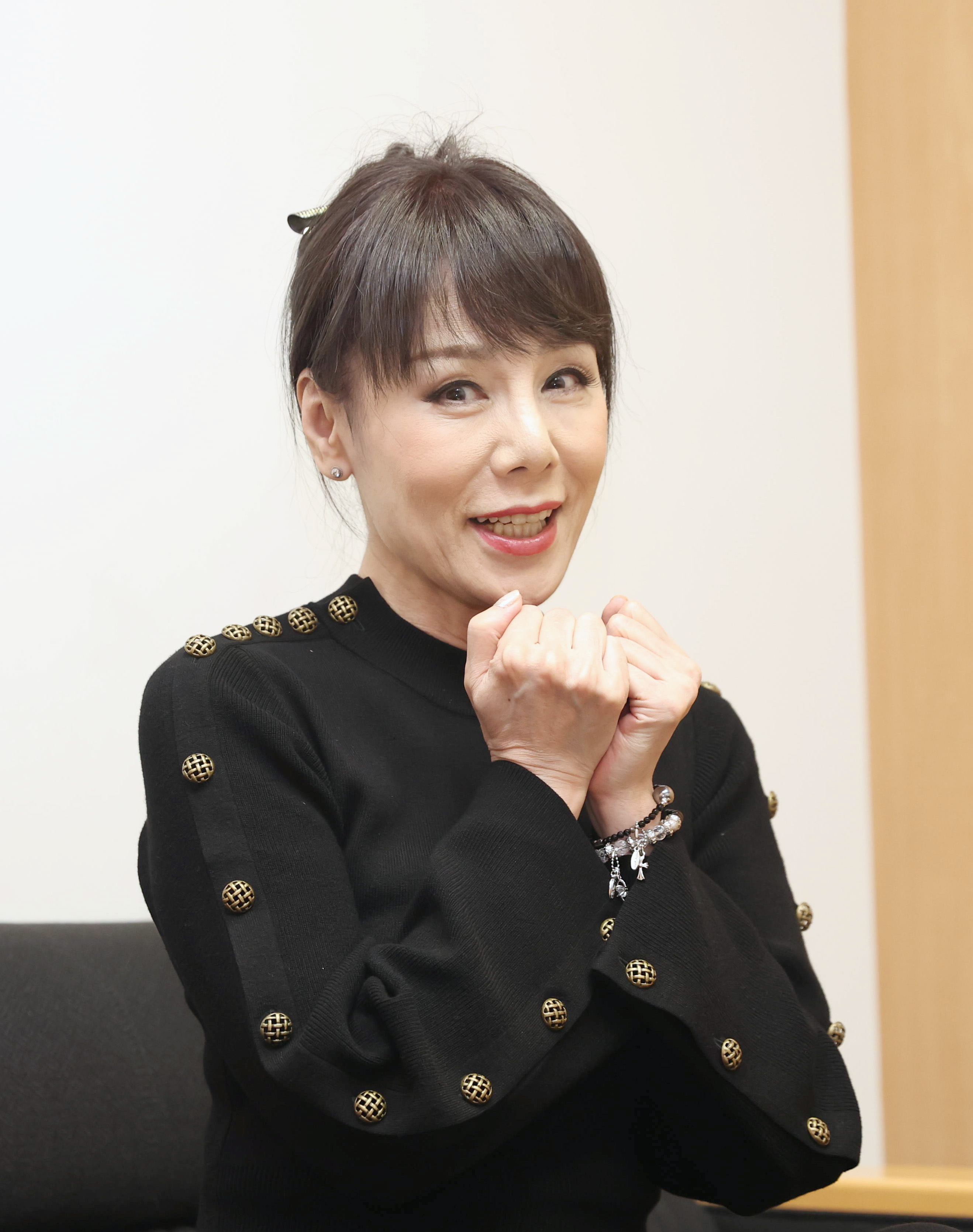 直筆　ピンクレディ　ミー　未唯さん　サイン色紙　歌手　女優　芸能人　有名人 未唯 MIE mie ピンクレディ ミー サイン色紙 直筆 1985年 - メルカリ