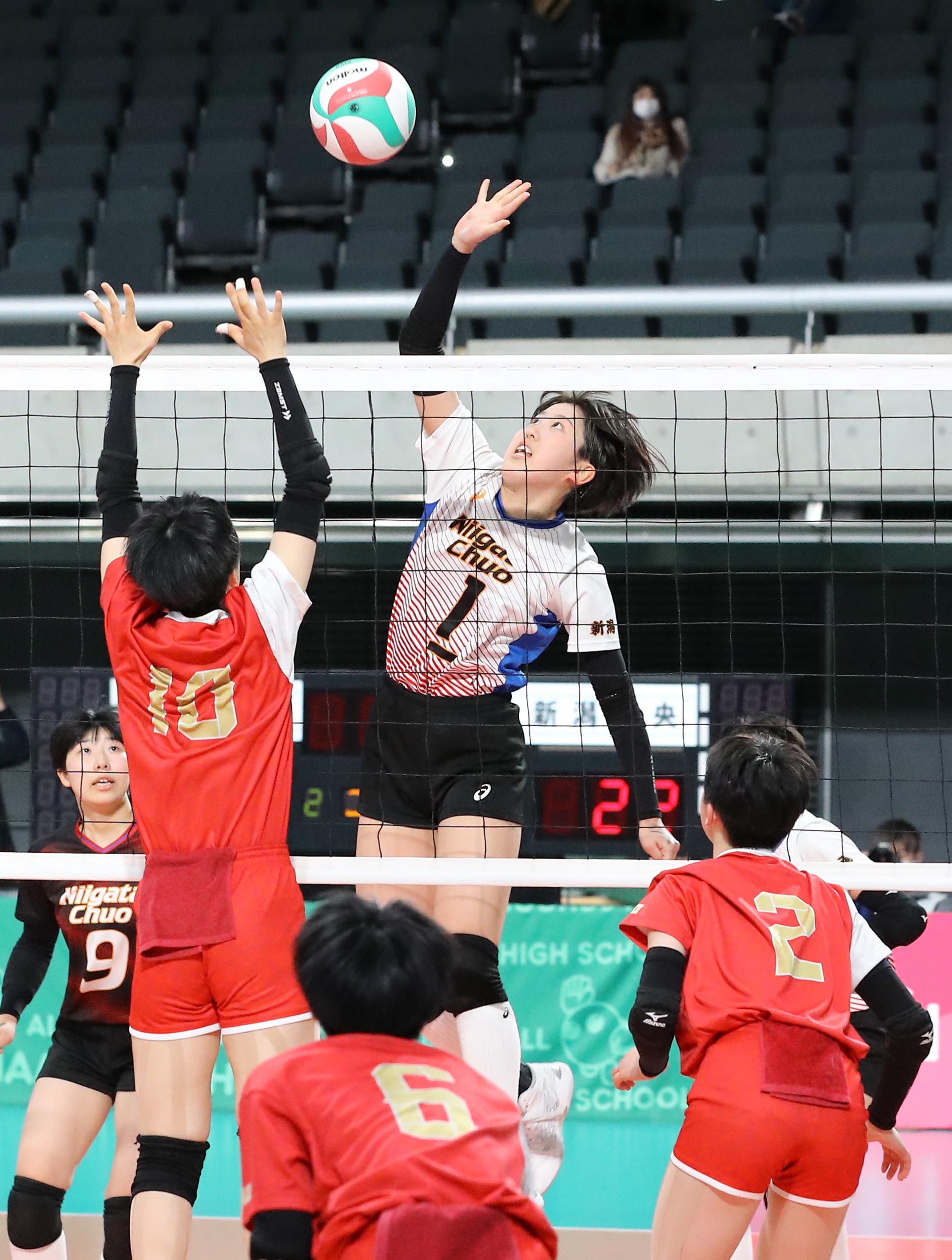 春高バレー 新潟中央 歴史刻む全国初勝利 産経ニュース