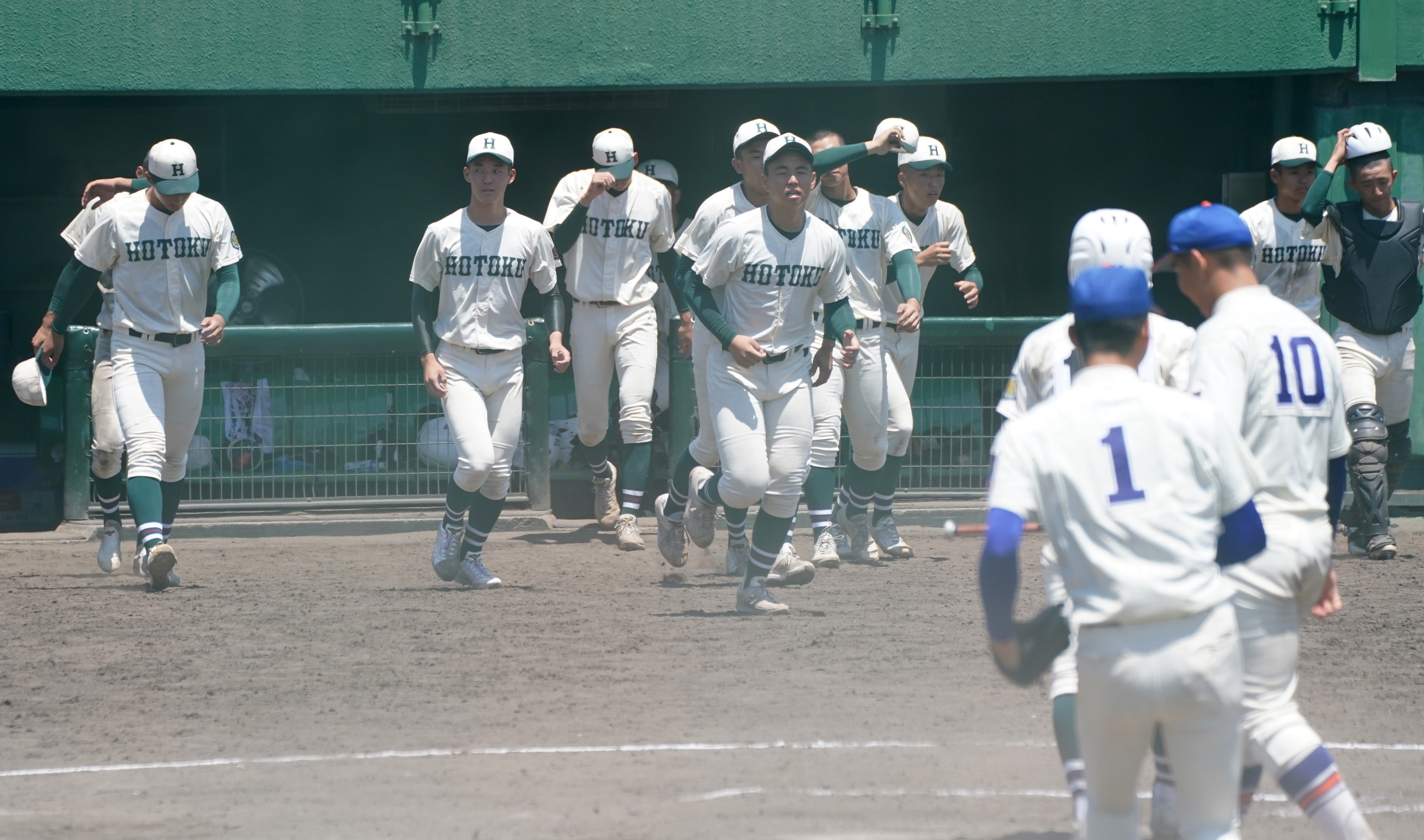 智弁和歌山に続き報徳学園も…高校野球地方大会、有力校の敗退相次ぐ