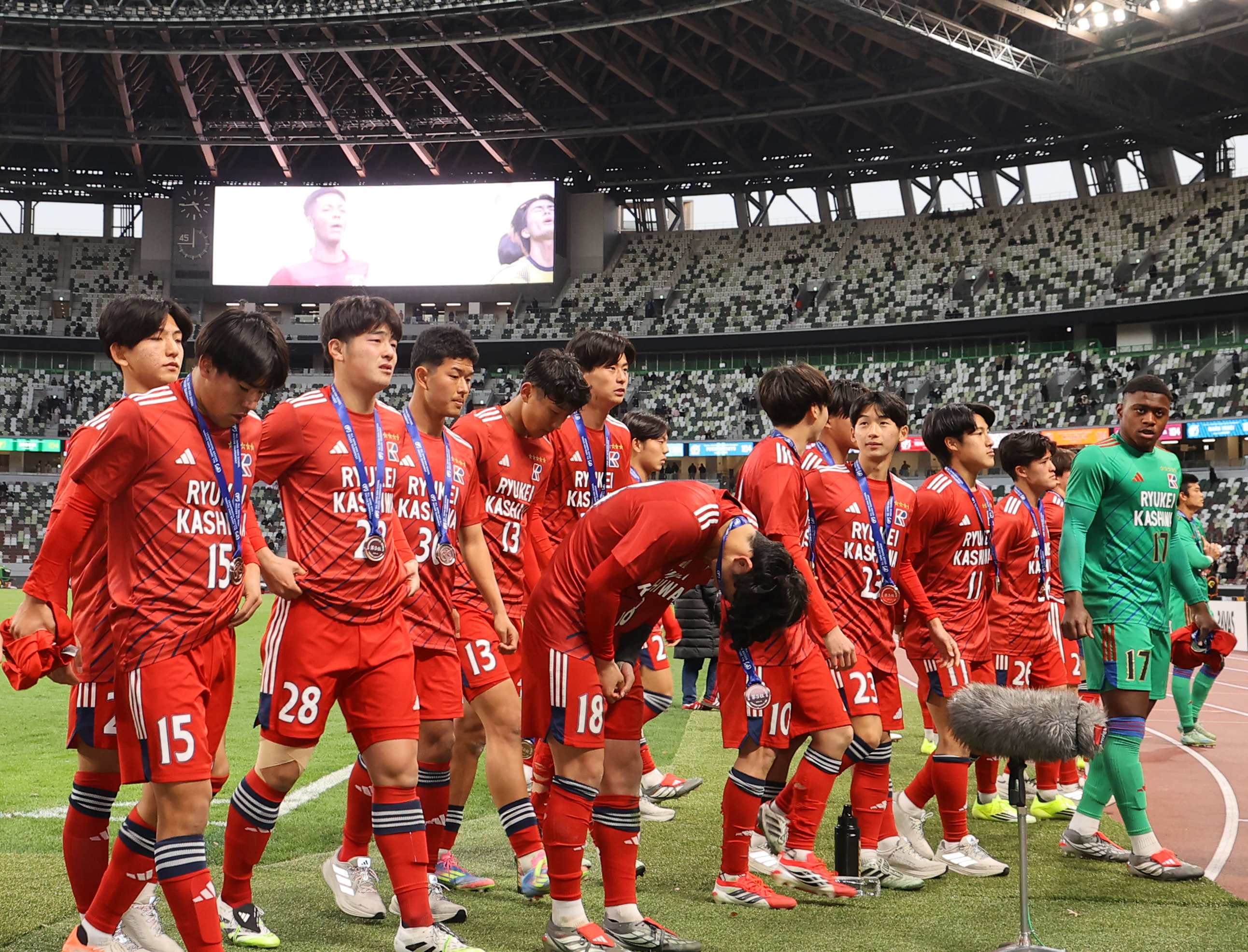 高校サッカー】流通経大柏、4強で姿消す FW安藤晃希「ふがいない気持ち
