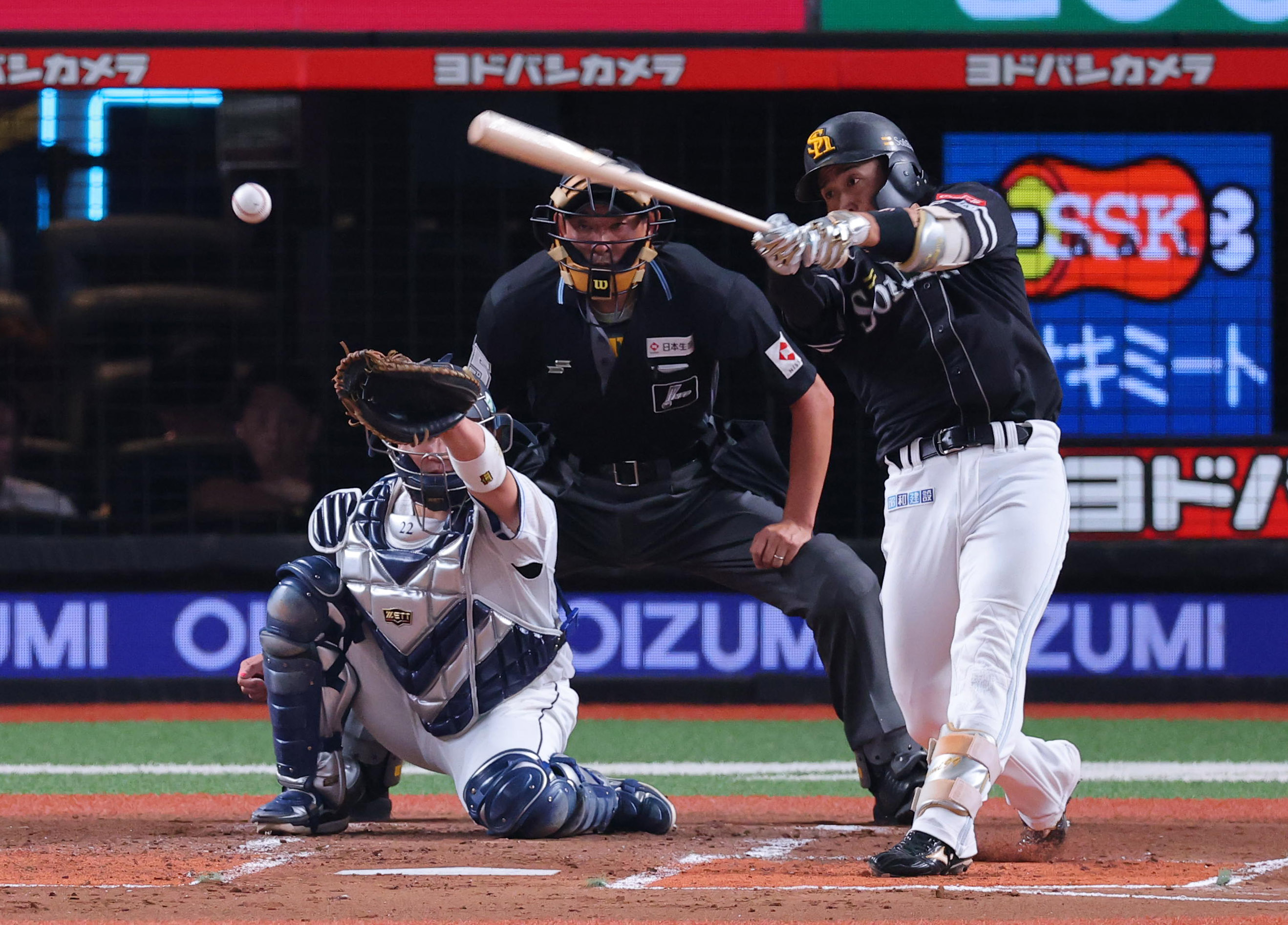 ソフトバンクホークス　野村勇　バット NPBマーク 支給品　実使用　ルーキー時代 ソフトバンクホークス 野村勇 バット NPBマーク 支給品 実使用