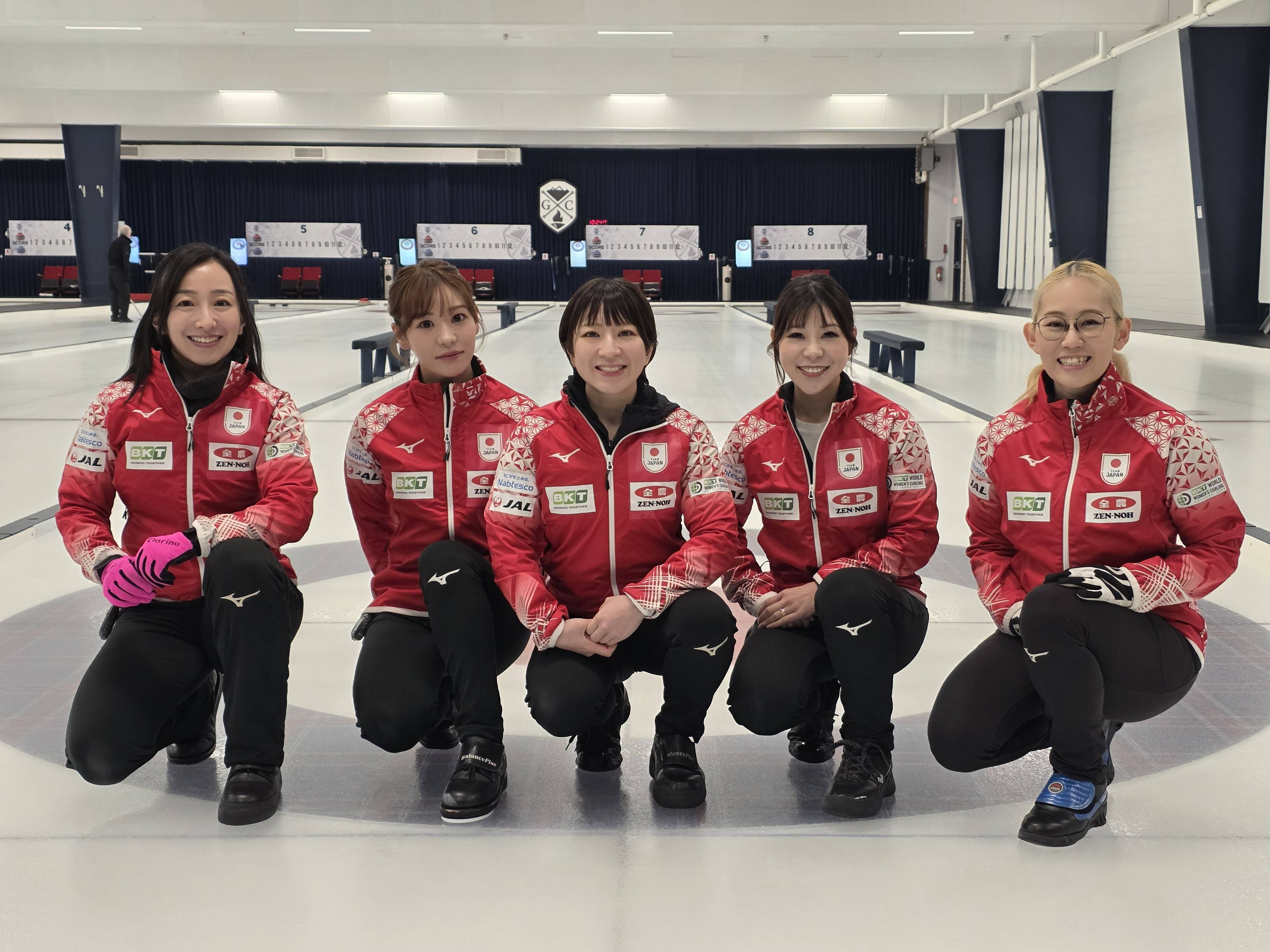 試合結果速報】日本代表のロコ・ソラーレ、決勝T進出決定 中国との延長 試合結果速報】日本代表のロコ・ソラーレ、決勝T進出決定 中国との延長