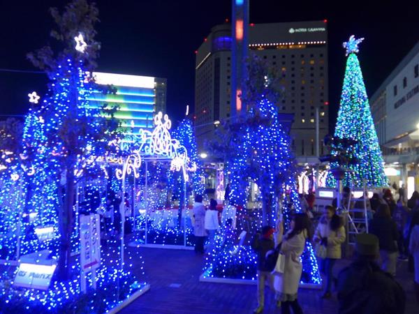 まさにインスタ映え 岡山駅前彩るイルミネーション テーマは 桃太郎 光絵本 産経ニュース