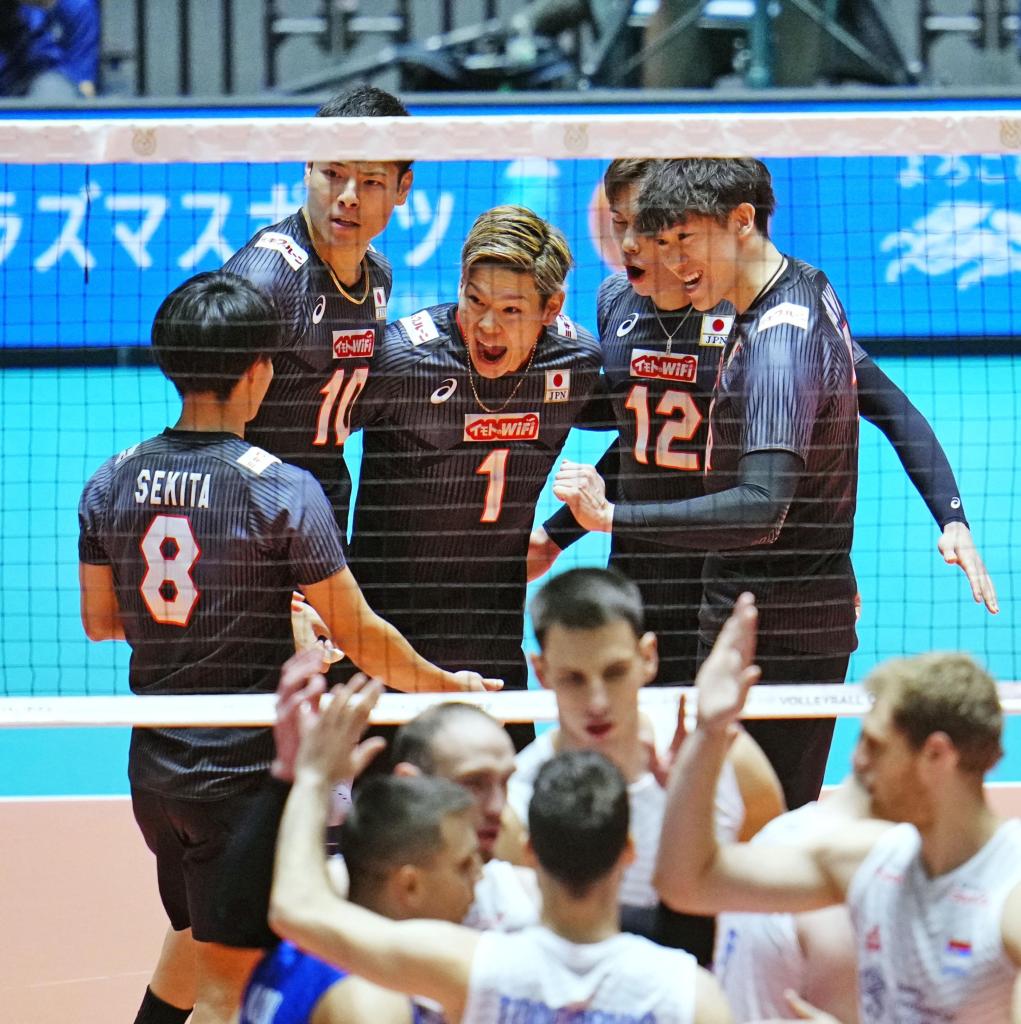 西田有志に〝村神様〟の御利益あり！？ 客席にヤクルト・村上宗隆