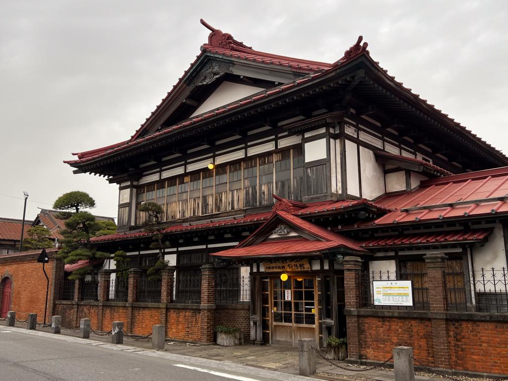 ぶらり、ぶんがく。本と歩く】案内文に生家評「風情も何も無い、ただ