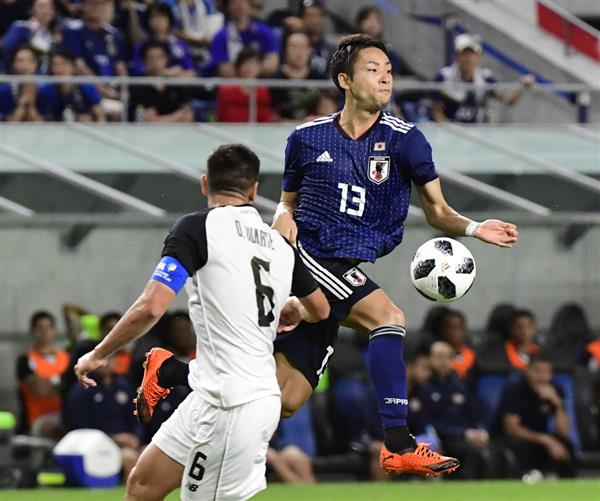 サッカー日本代表 コスタリカ戦速報 ３ 前半は１ ０で終了 南野のシュートは好セーブにあう イザ