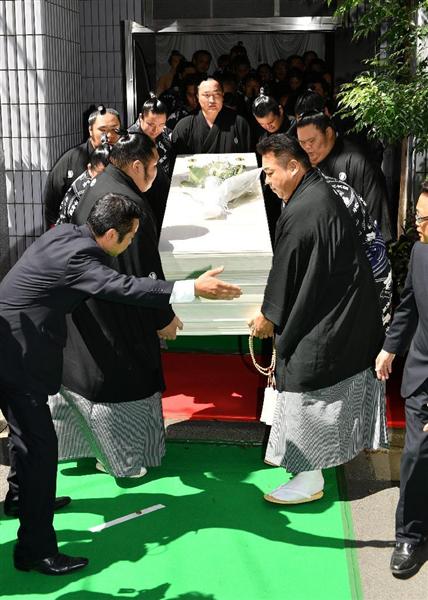 葬送】元横綱千代の富士 先代九重親方の秋元貢氏（７日、東京都墨田区