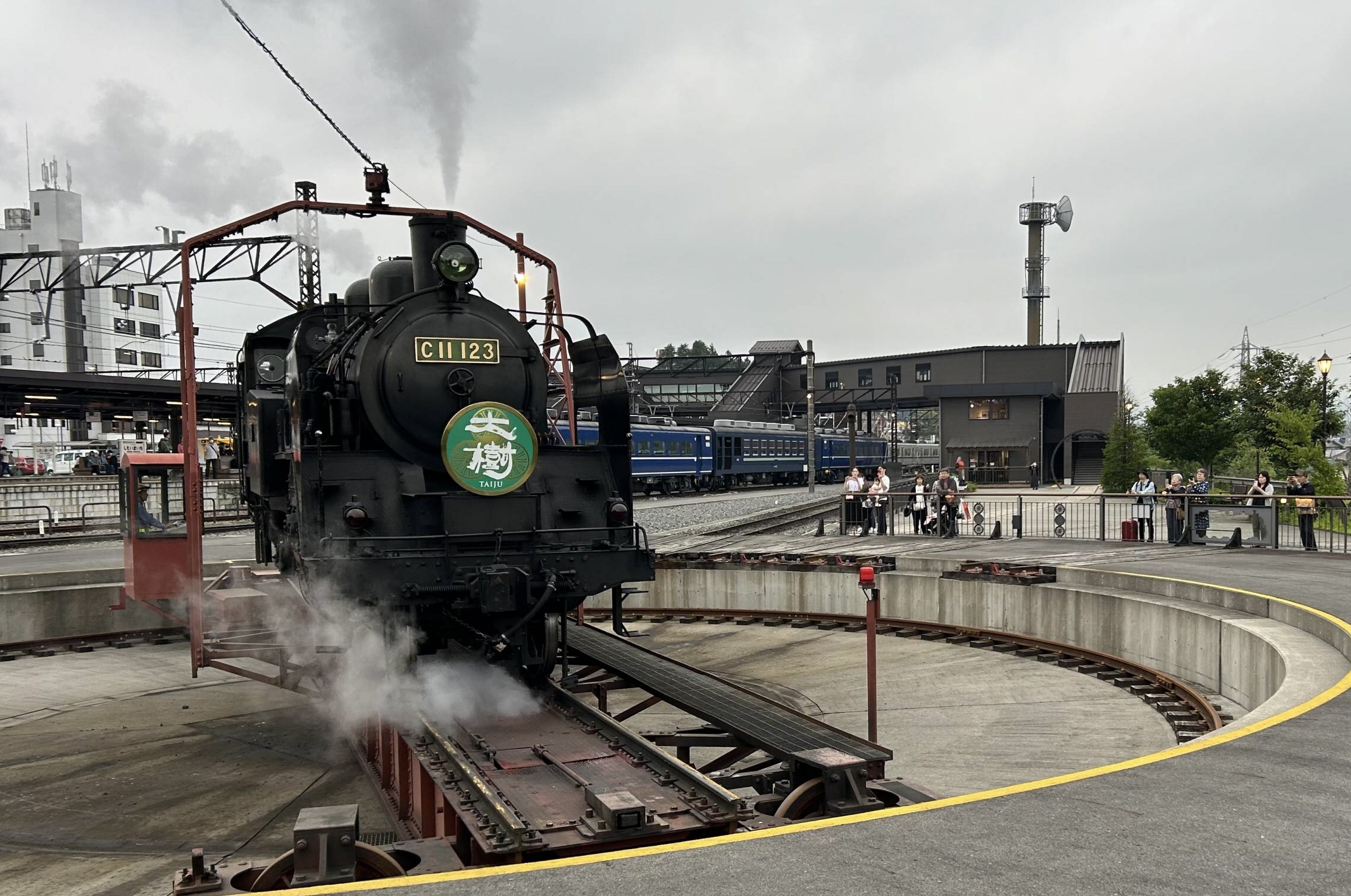 SL「大樹」 ファンと街を牽引 レトロ鉄道が人気 栃木・日光の下今市駅