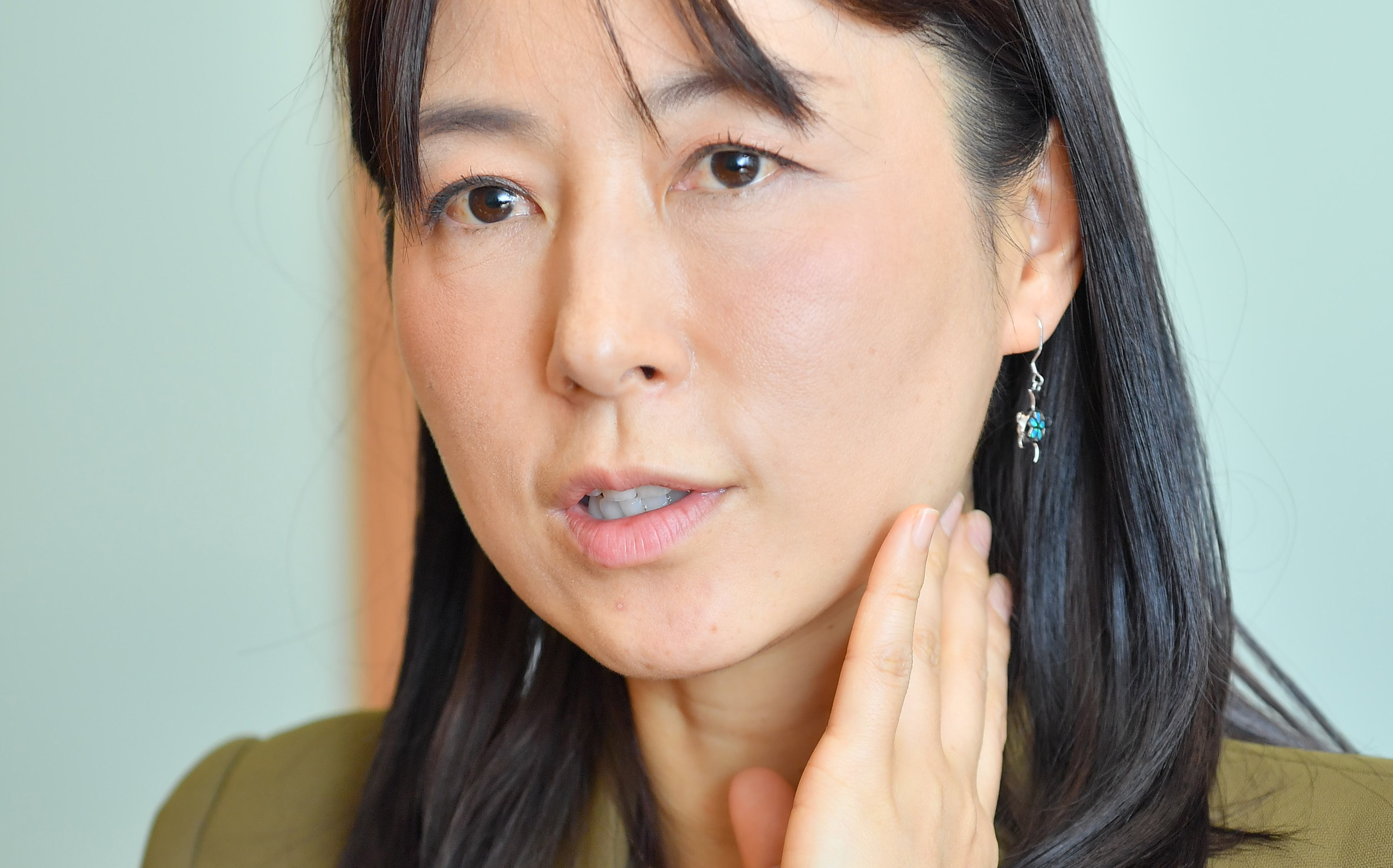 塩村 立民・塩村文夏氏、悪質ホスト「どう考えてもだます方が悪い」法整備の必要性に言及㊤ - 産経ニュース