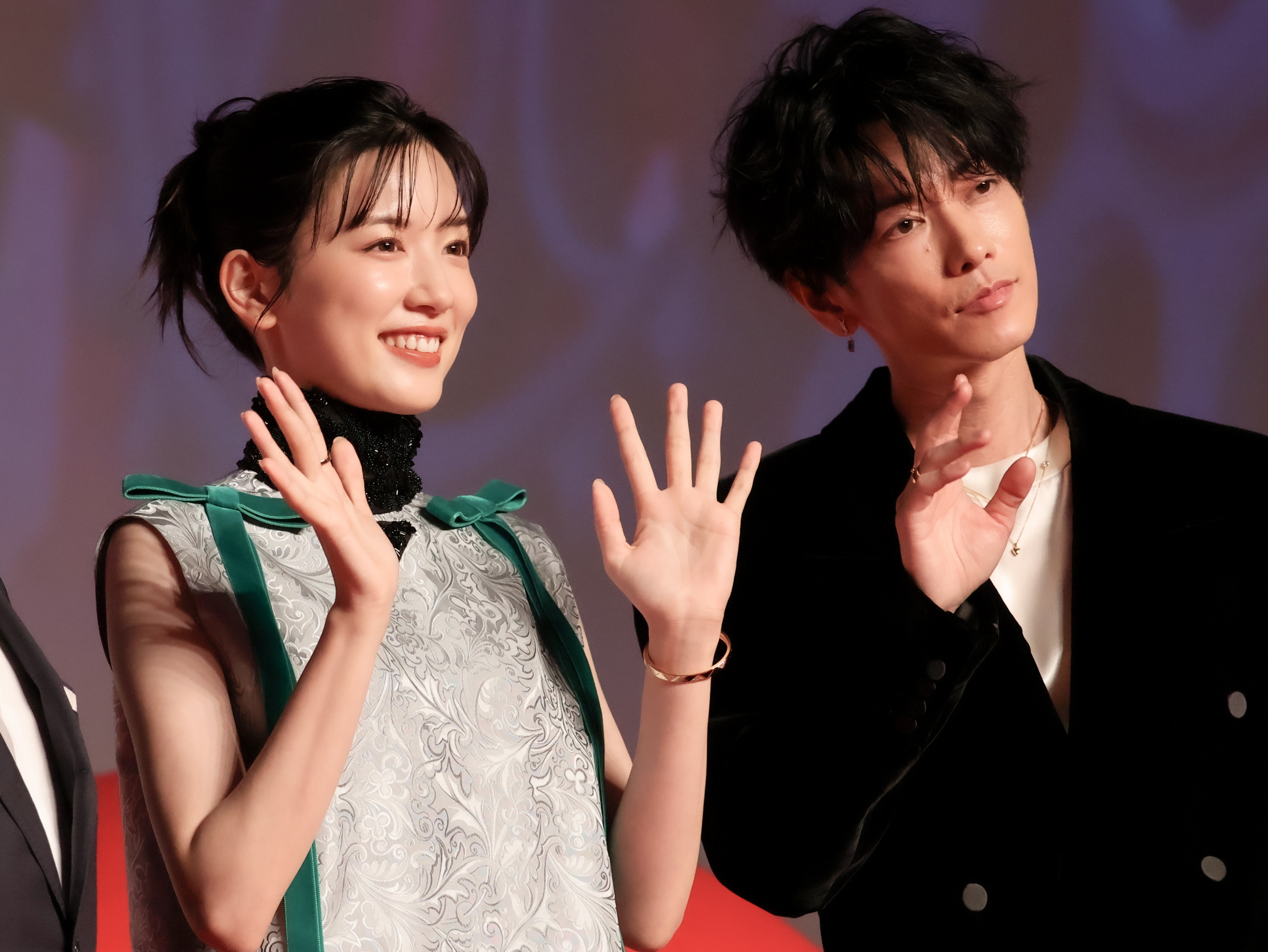 791★はたらく細胞 シリーズ★全巻セット 佐藤健 永野芽郁 791☆はたらく細胞 シリーズ☆全巻セット 佐藤健 永野芽郁 全巻