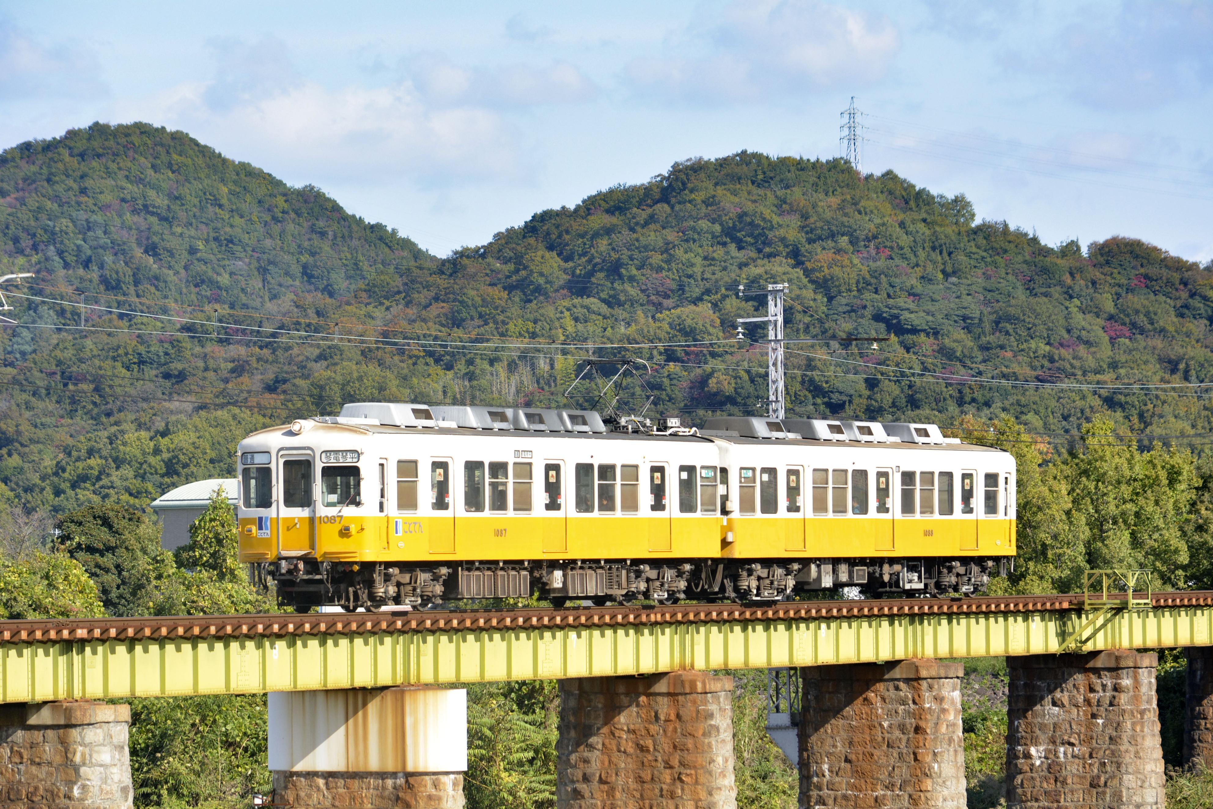 ことでん」ウクライナの鉄道従事者へ We stand with you - 産経ニュース