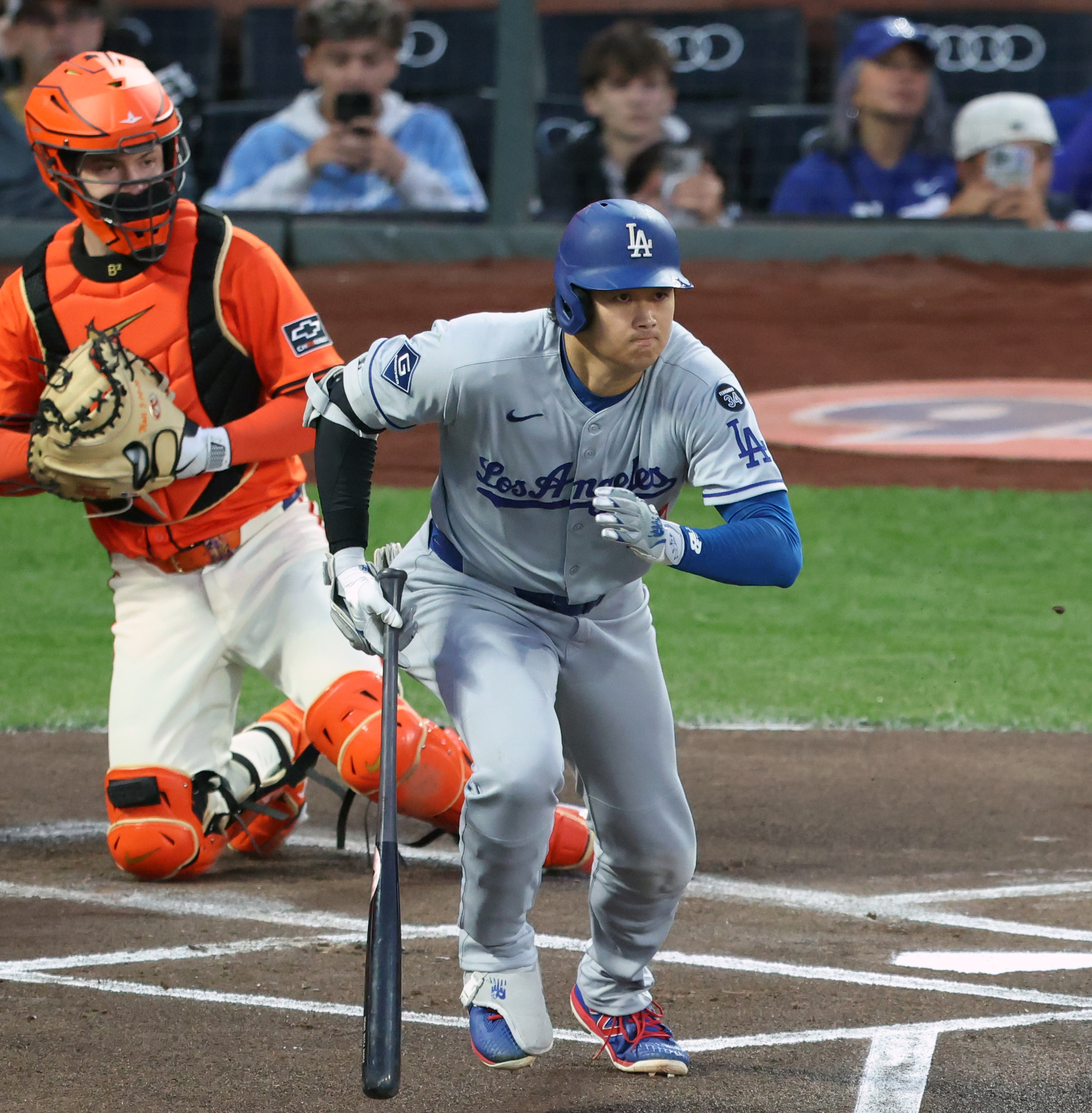 大谷翔平 MLB シルバー 3点セット ☆新品未開封☆大谷翔平 フィギュア 3点セット 大谷翔平 Mcfarlane MLB