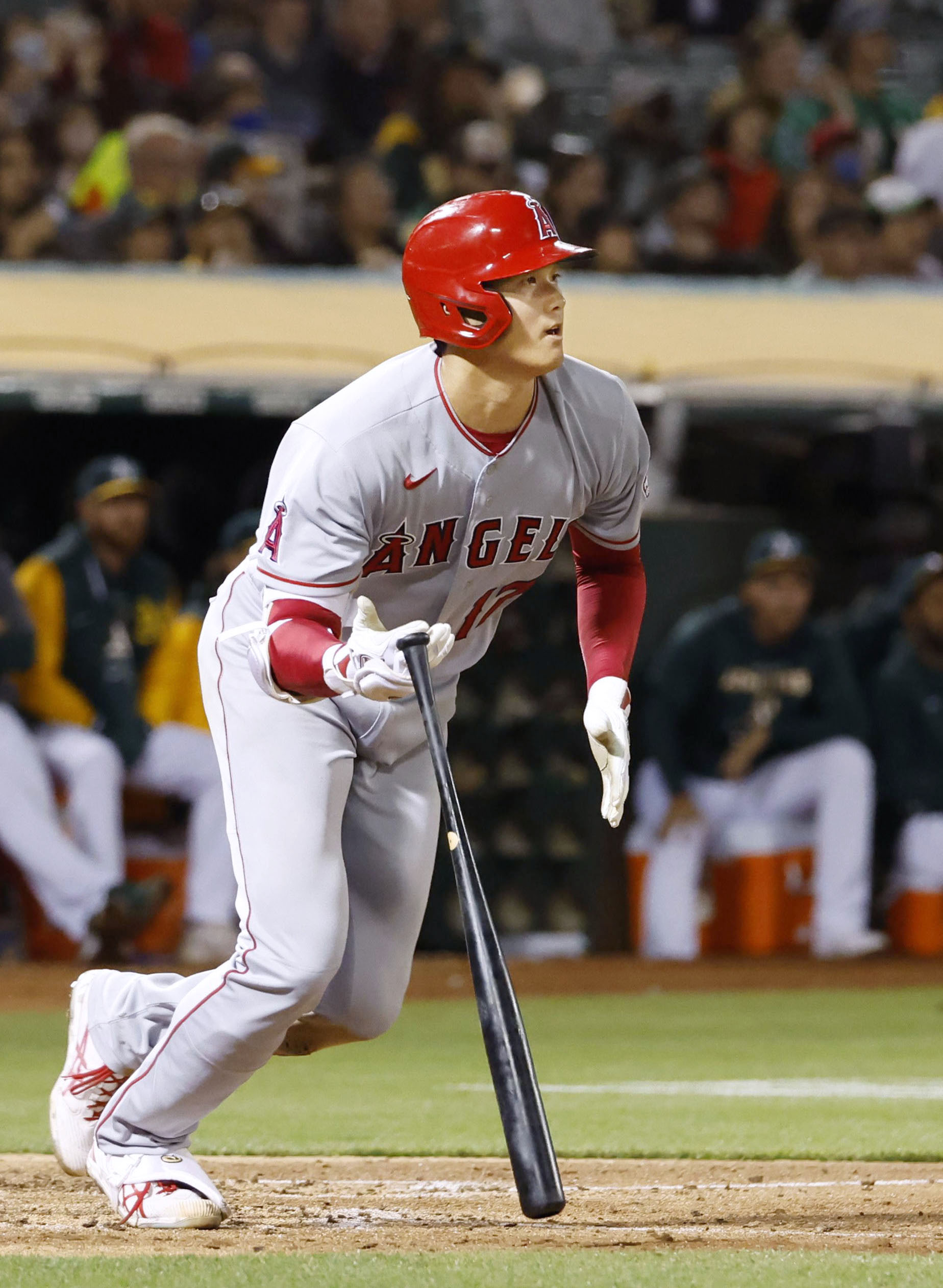 大谷新伝説」地元紙が号外 有楽町で配布 - 産経ニュース
