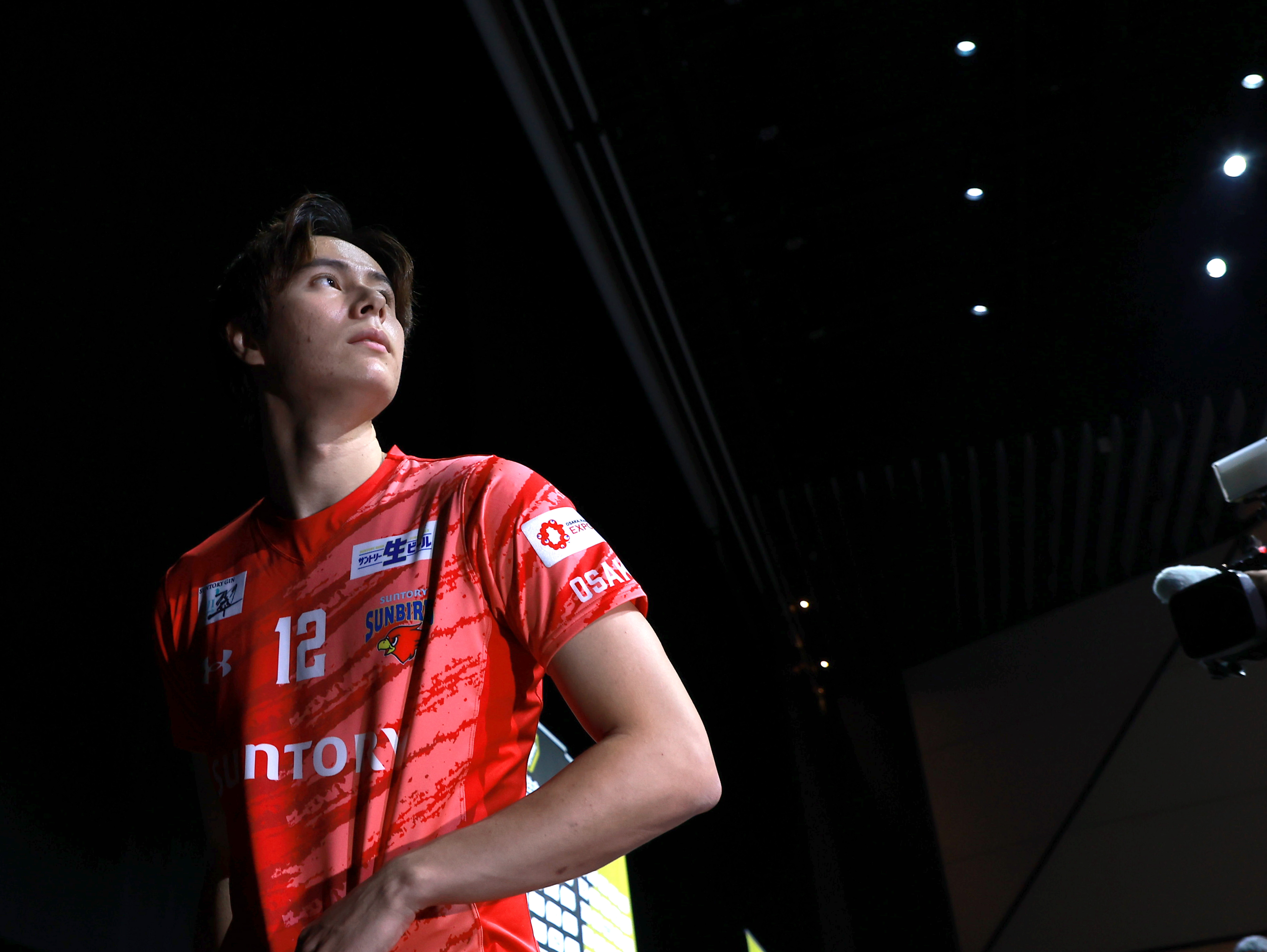 高橋 藍 / 西田 有志 開幕記念 男子バレー新リーグは大阪Bが3-0開幕白星 選手は感無量、西田