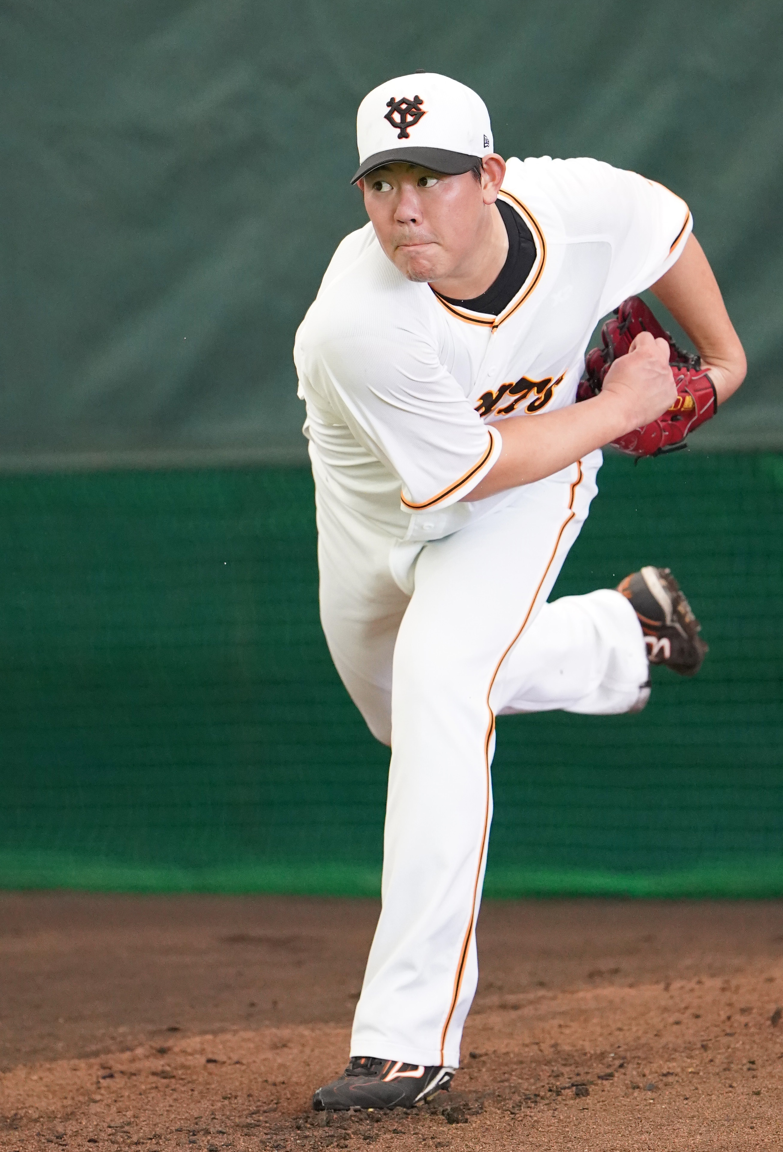 巨人 山口俊が２６日広島とのオープン戦初戦に先発 ストライクゾーンで勝負していく イザ