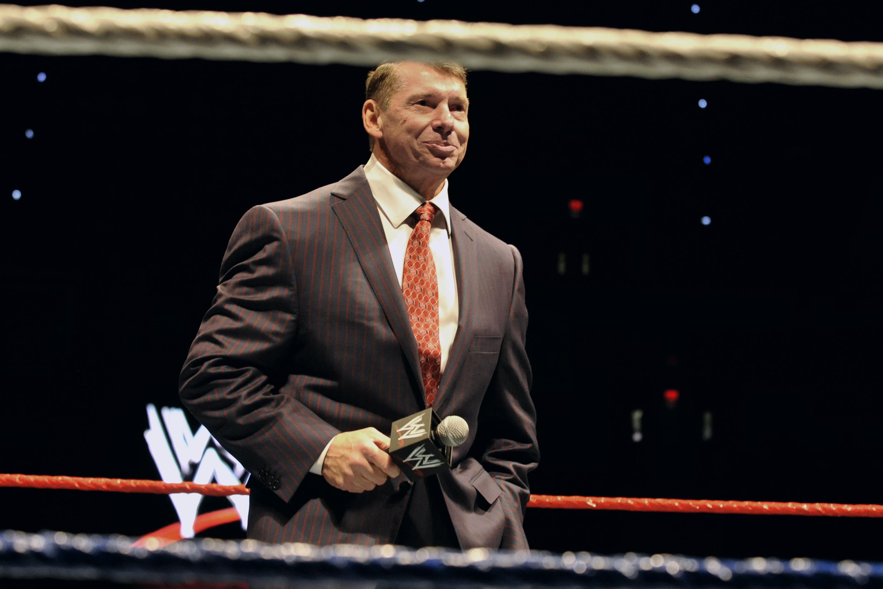 米プロレスWWE会長辞任 性的暴行と提訴、引責か トランプ氏