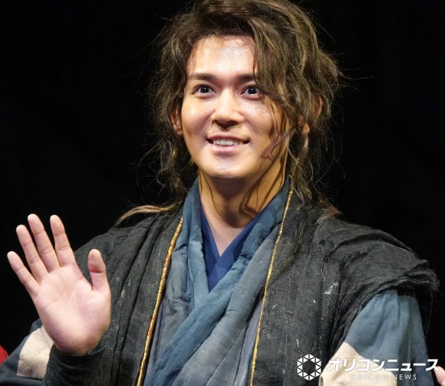 小瀧望、主演舞台開幕でWEST.メンバーの反応明かす 楽屋でひとりセリフ