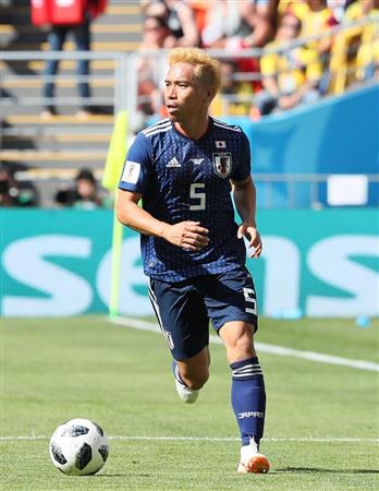 長友 マネに勝手なマネさせん 若い選手より走らないと ｗ杯 1 3ページ イザ