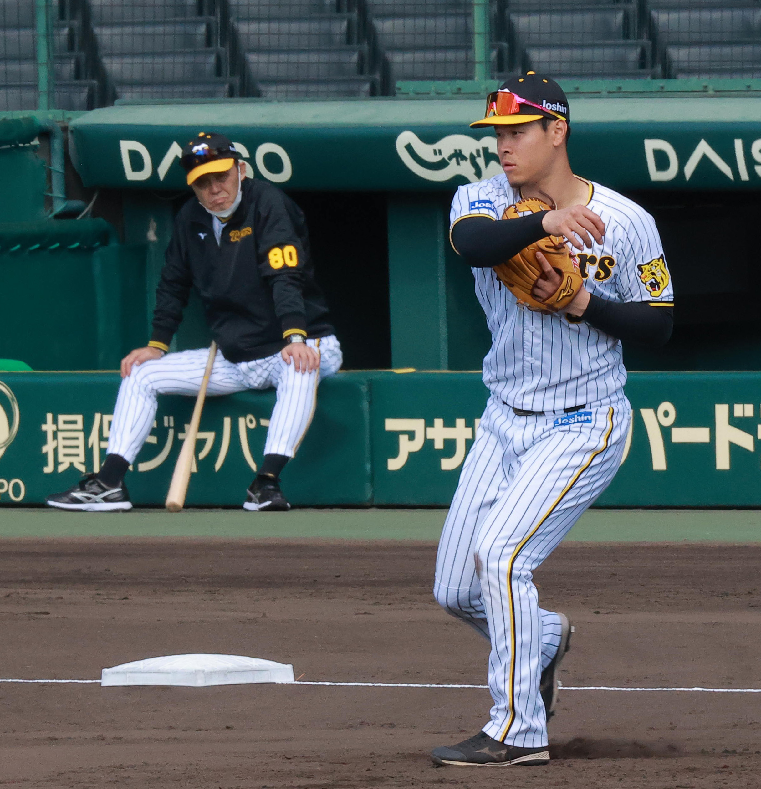 岡田彰布監督 大山悠輔 佐藤輝明 甲子園歴史館 阪神タイガース 優勝 