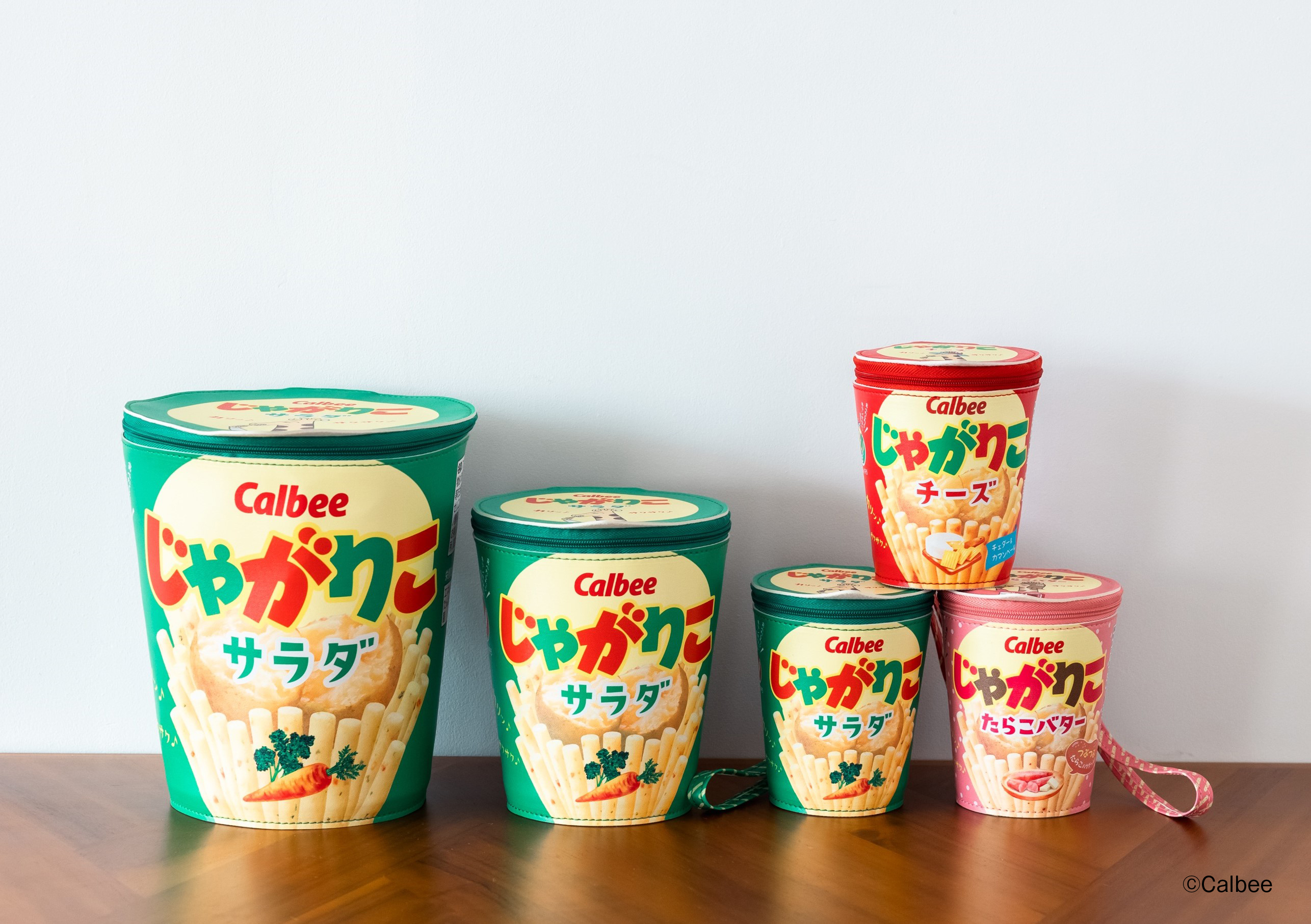 じゃがりこ」初の公式ブック登場 キリンの家系図にネット驚き「家族 