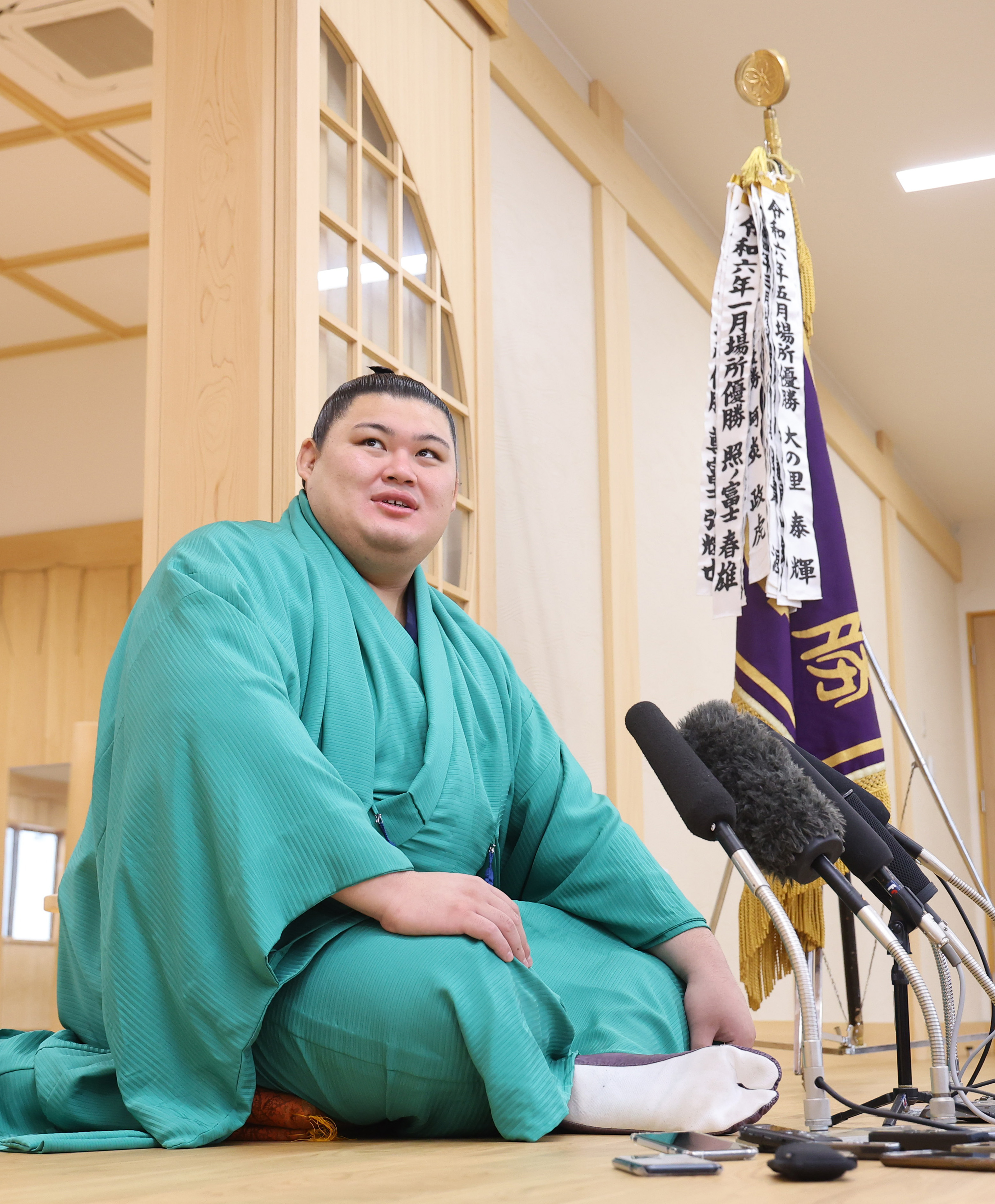 大の里に早くも大関の自覚「求められるものが大きくなる」 ただ口上は「白紙」 秋場所Vから一夜明け - サンスポ