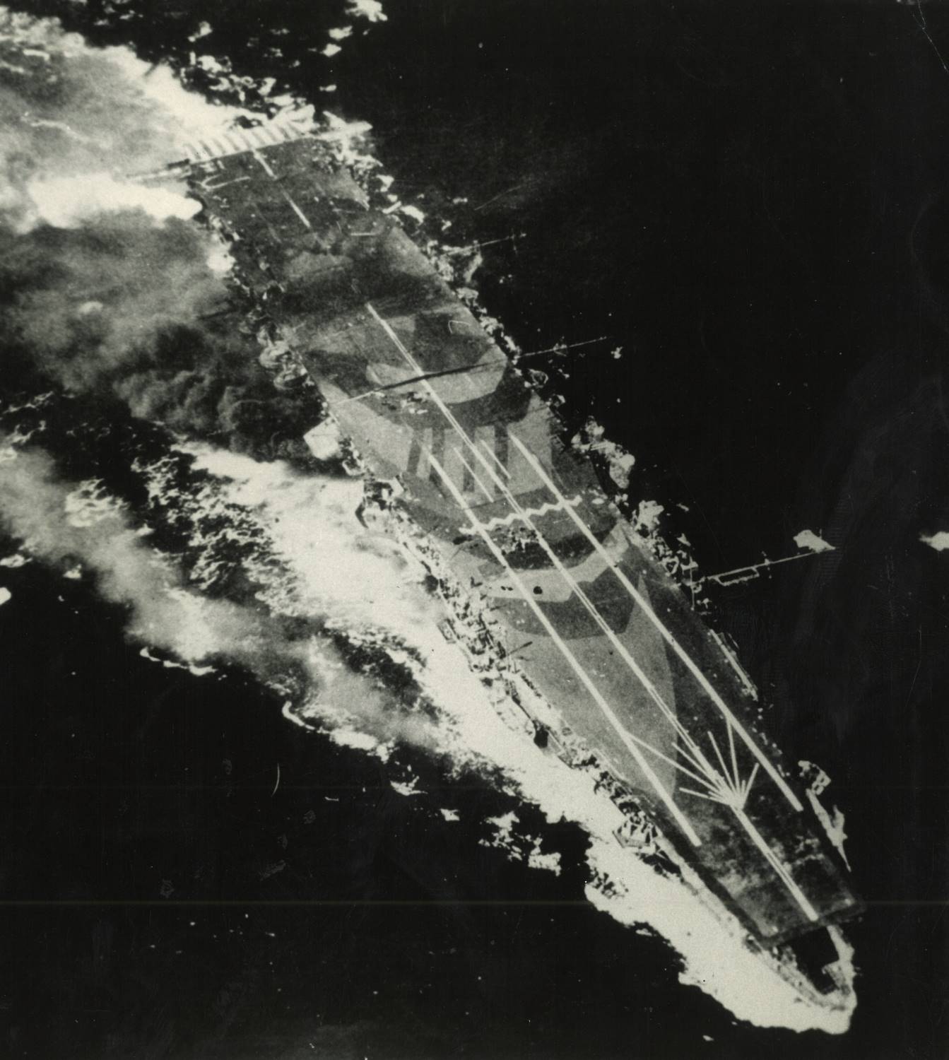 旧日本海軍航空母艦 目盛り 瑞鶴1944年レイテ沖開戦時