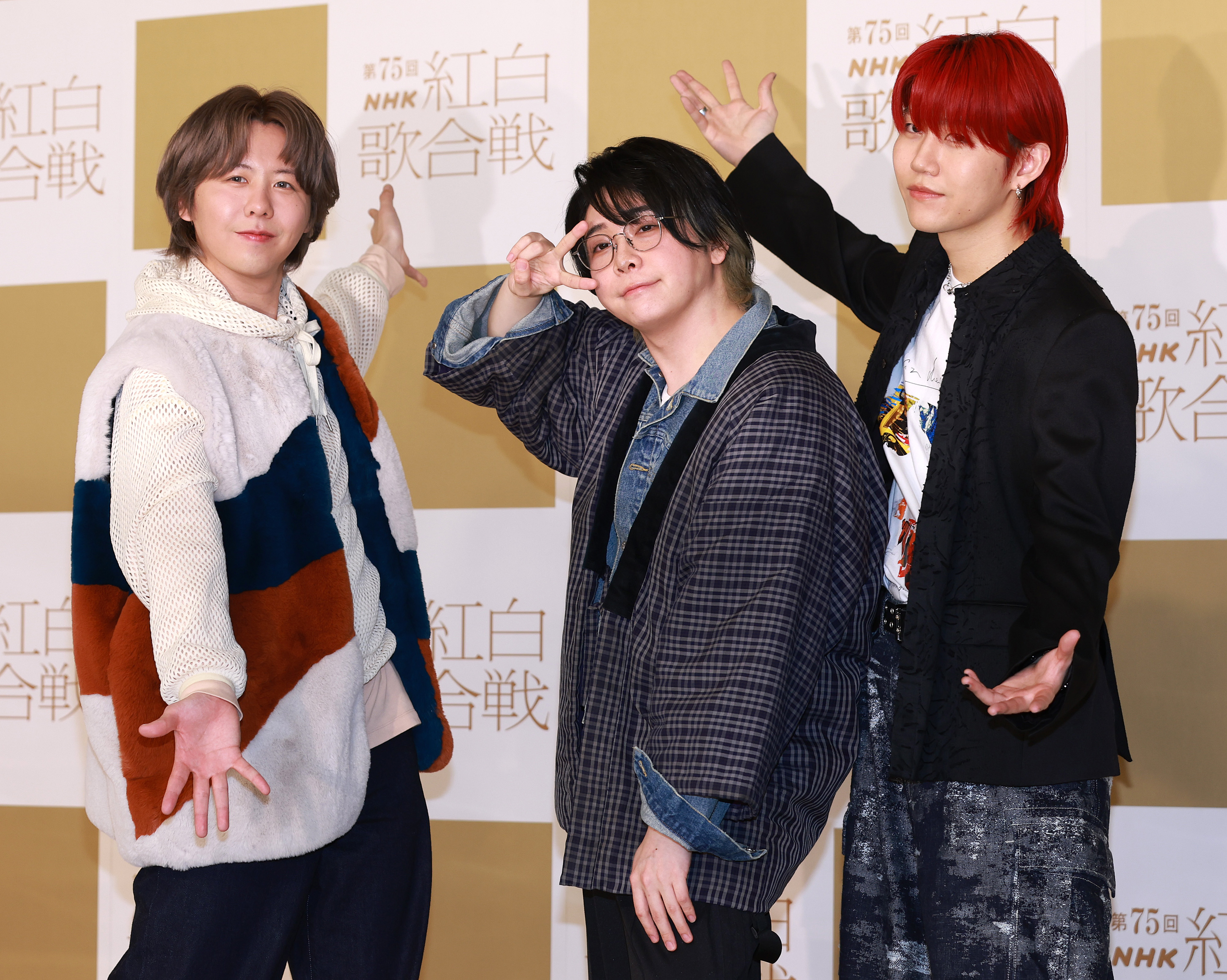 紅白】Mrs．GREEN APPLEの大森元貴がはんてん姿で会見「自宅でも普通に