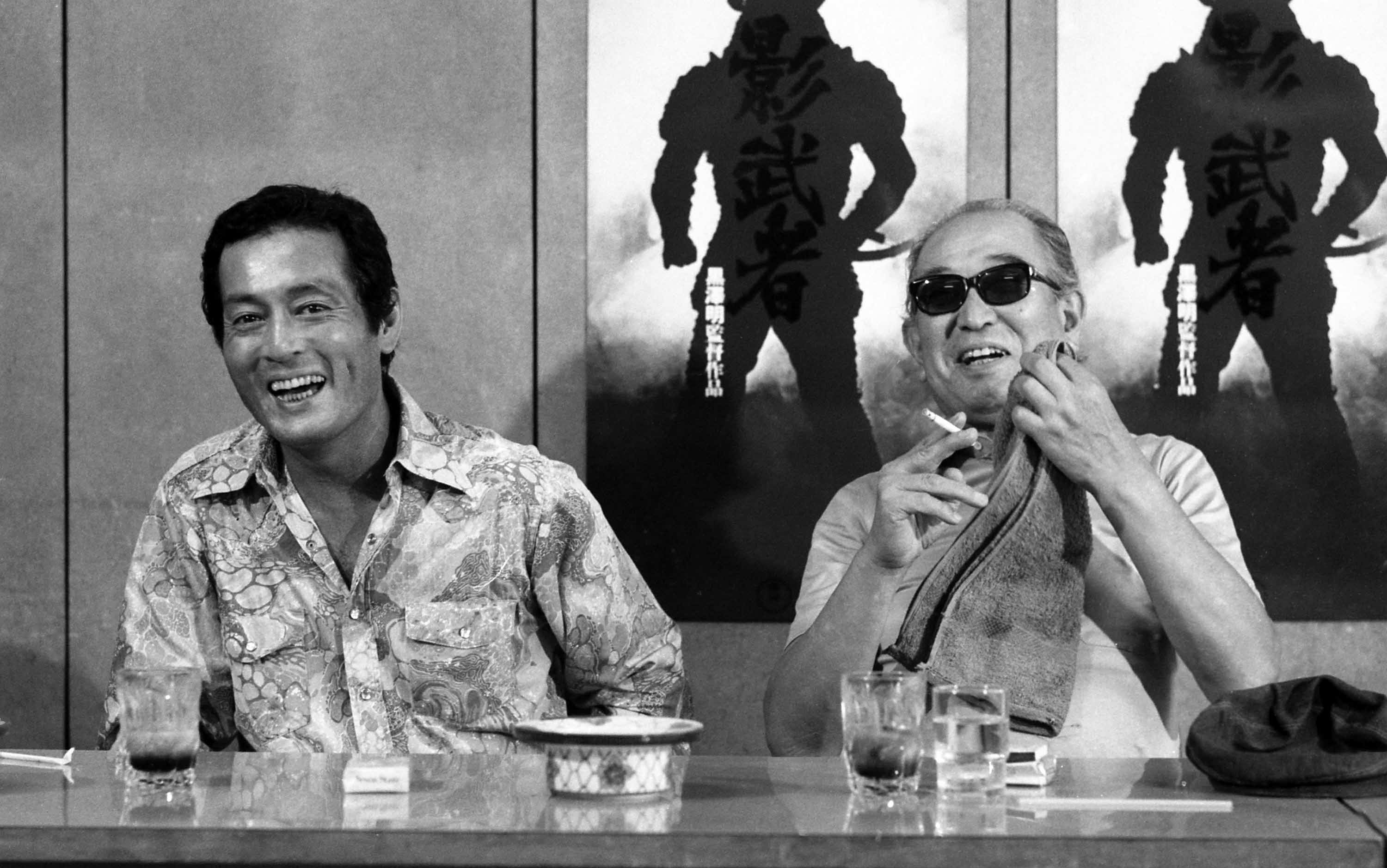 【直筆サイン入り・関連記事・チラシ付】仲代達矢 未完。 直筆サイン入り・関連記事・チラシ付】仲代達矢 未完。 直筆サイン入り