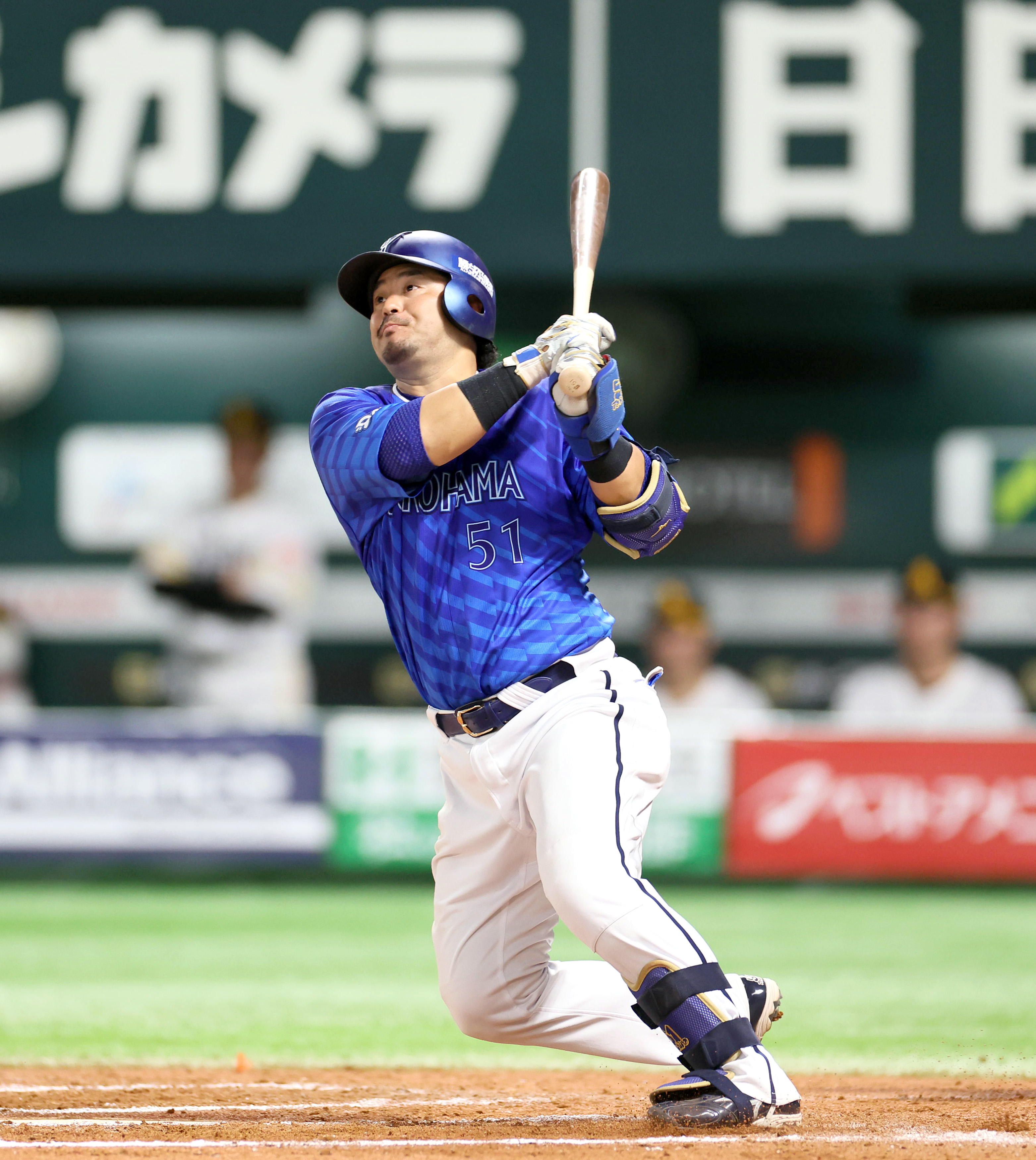 DeNA・宮崎敏郎が左越えソロ 青く染まるスタンドへ一直線 - サンスポ
